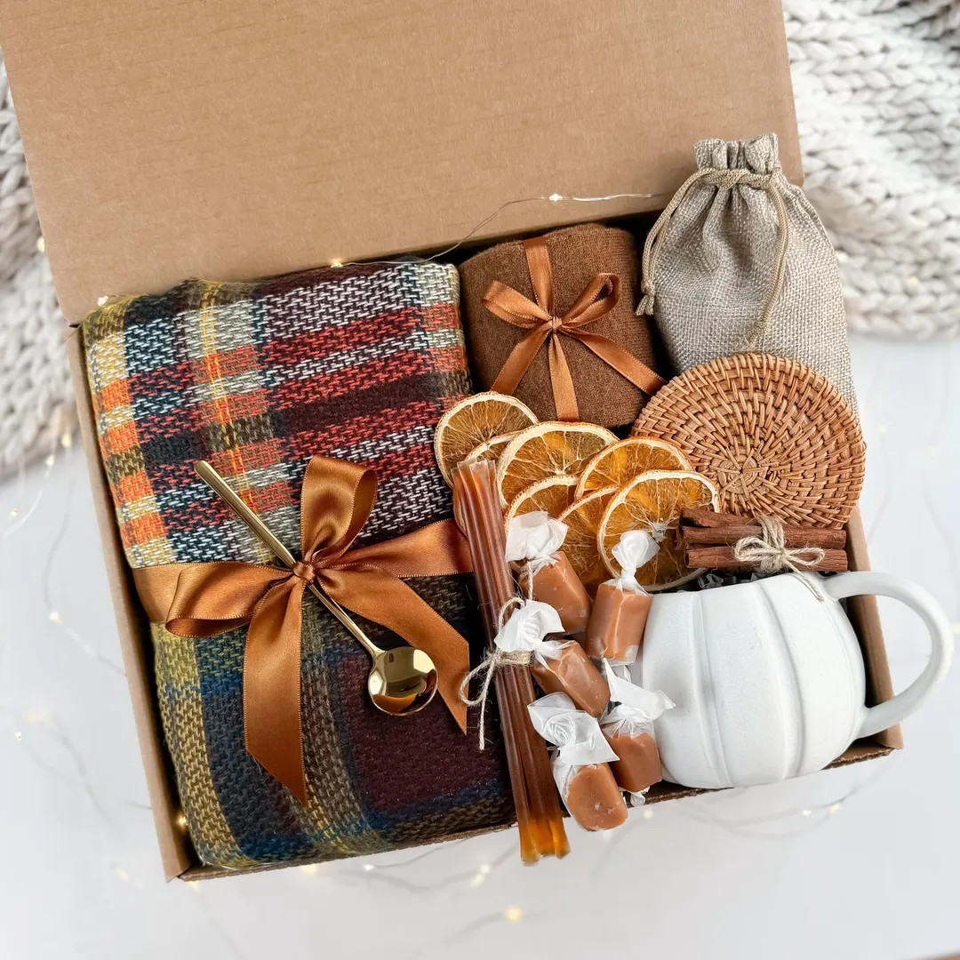 Hug in a Box, Fall Care Package, Self Care Gift Box, Fall Gift Box, Birthday Gift Box, Gift Set f... | Etsy (US)