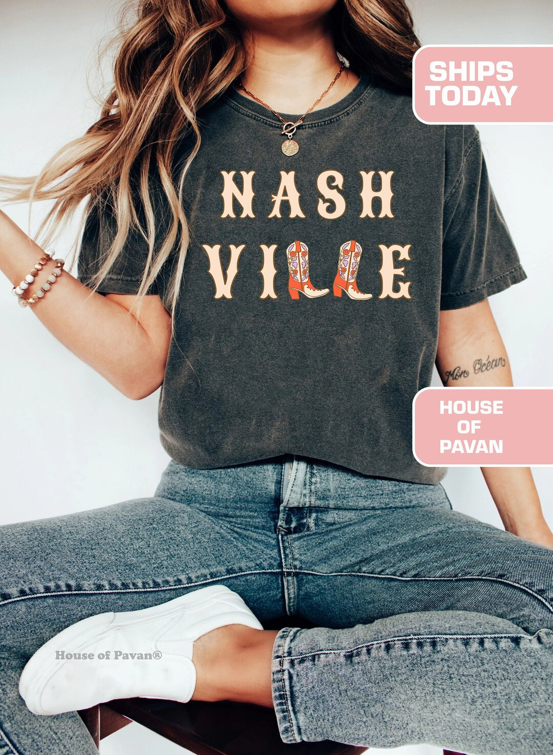 Nashville Cowgirl Boots Tee, Country Concert Shirt, Vintage Tee, for Women, American Shirt, Weste... | Etsy (US)