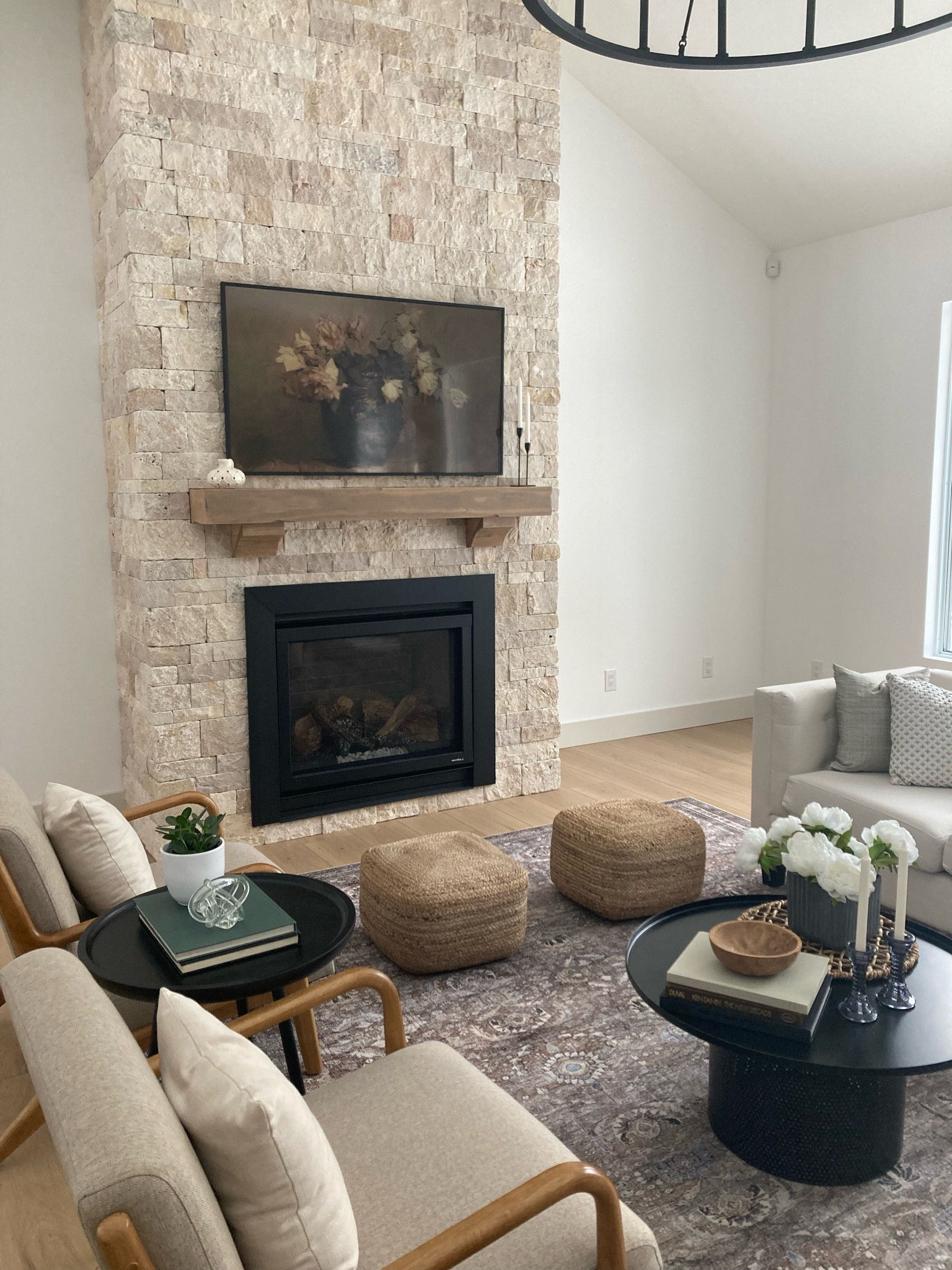 Great room links ✨
.
.
.


#LTKhome