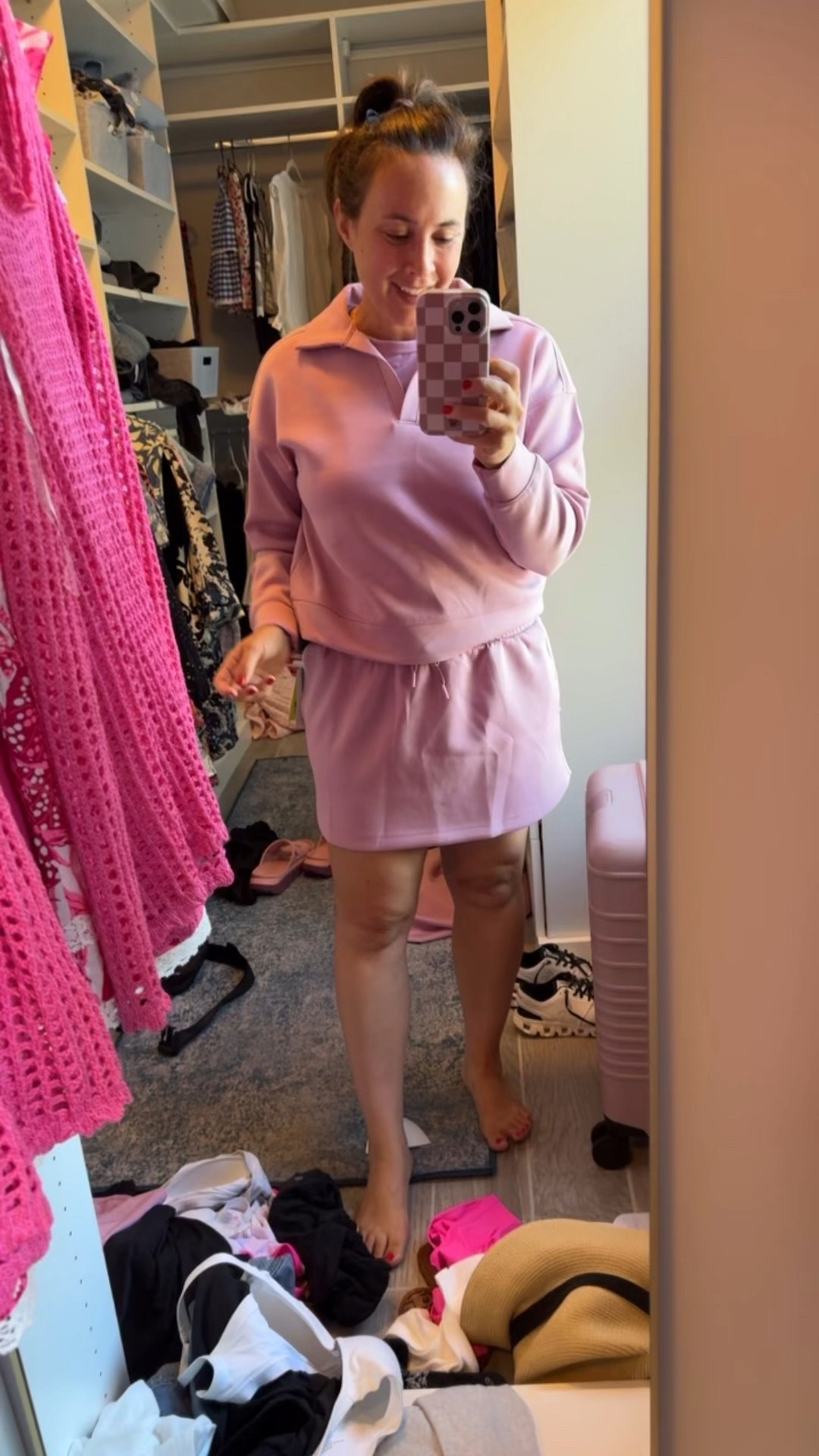 Travel athleisure monochrome set!