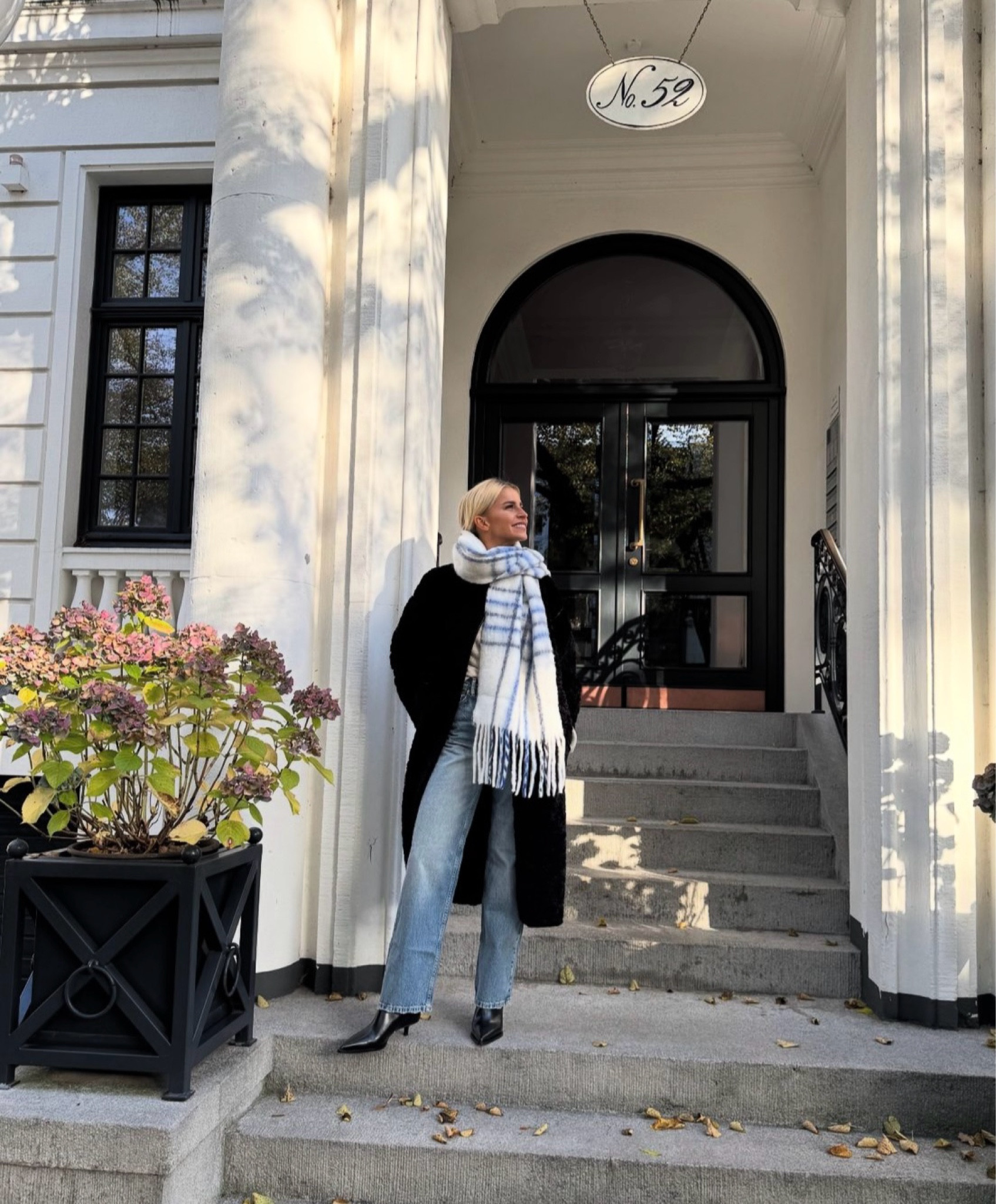 H&M Look 2

#LTKdeutschland #LTKstyletip #LTKeurope