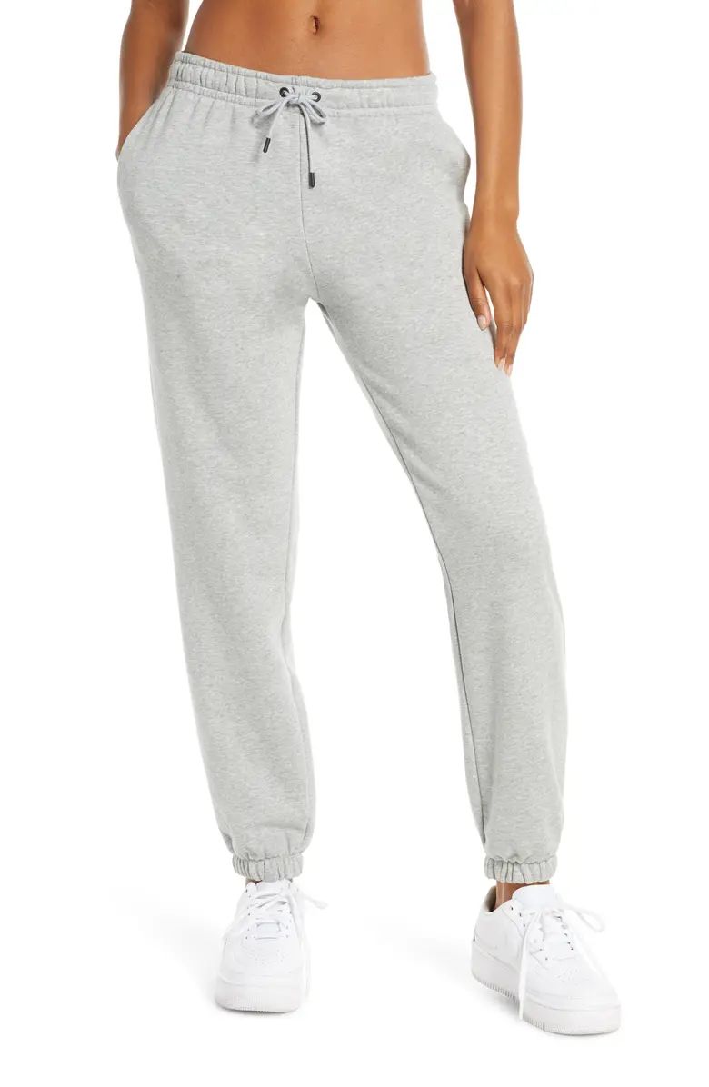 Nike Sportswear Essential Fleece Pants | Nordstrom | Nordstrom