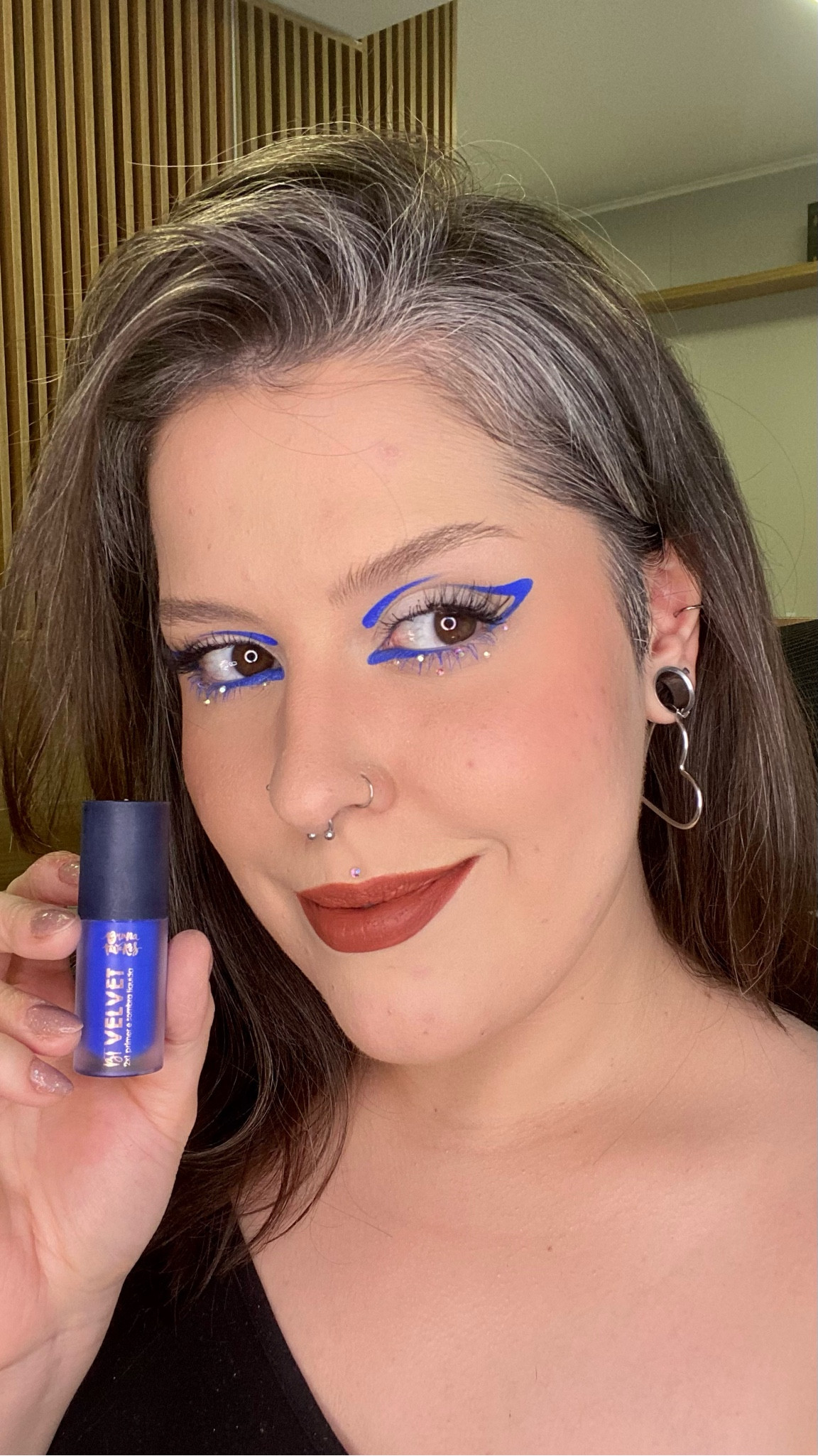 BT Velvet na cor Royal é perfeito, né? 💙 Amo fazer delineados gráficos com ele!

#LTKbrasil #LTKbeleza