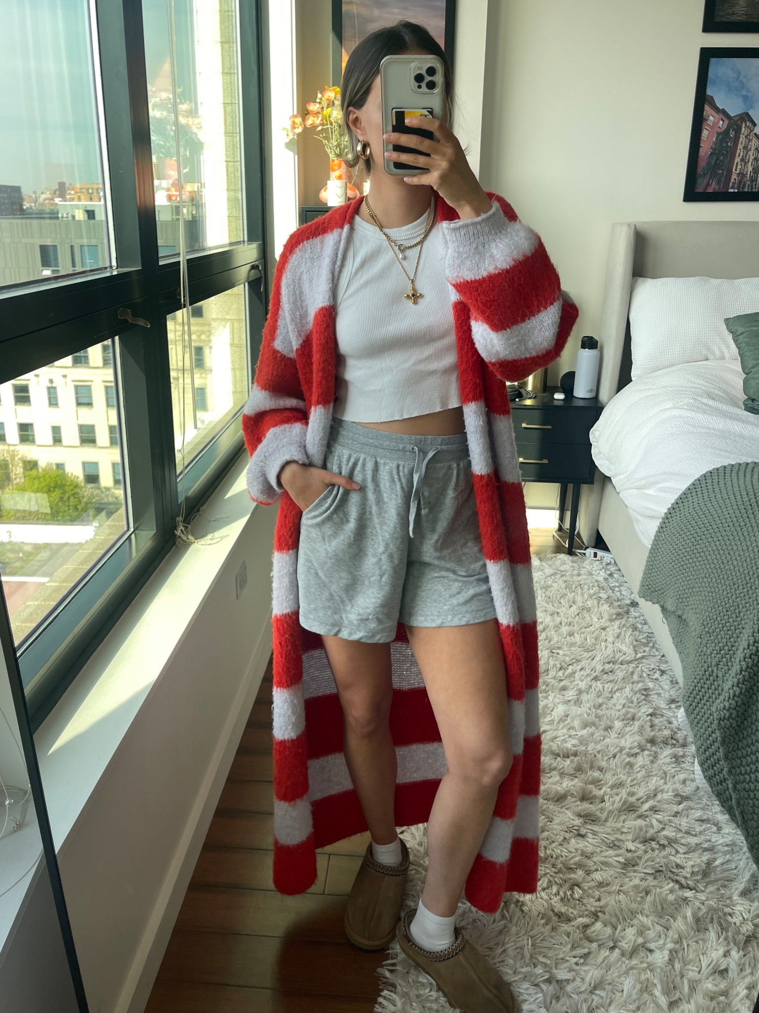 another cozy wfh outfit 

cardi:  xs/s
tank: xs
shorts: old navy but sold out so i linked some similar ones from aerie! 