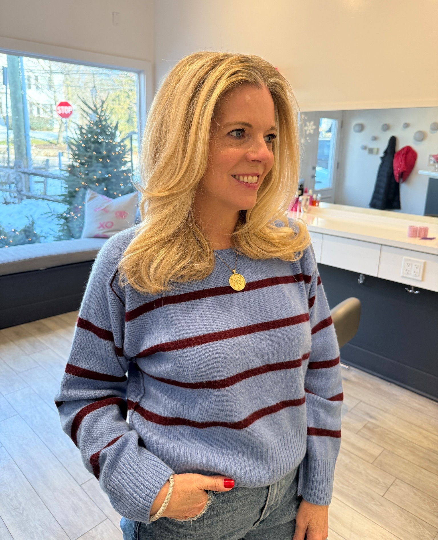 I am loving this warm, cashmere sweater all winter long❄️

#LTKootd #LTKOver40 #LTKmomlife