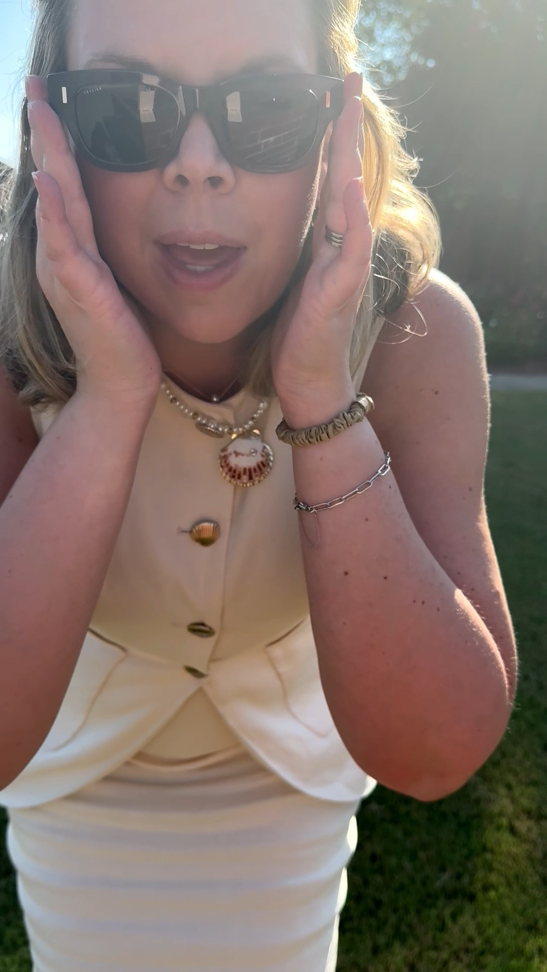 The cutest sunglasses to head into fall

#LTKStyleTip #LTKTravel #LTKWorkwear