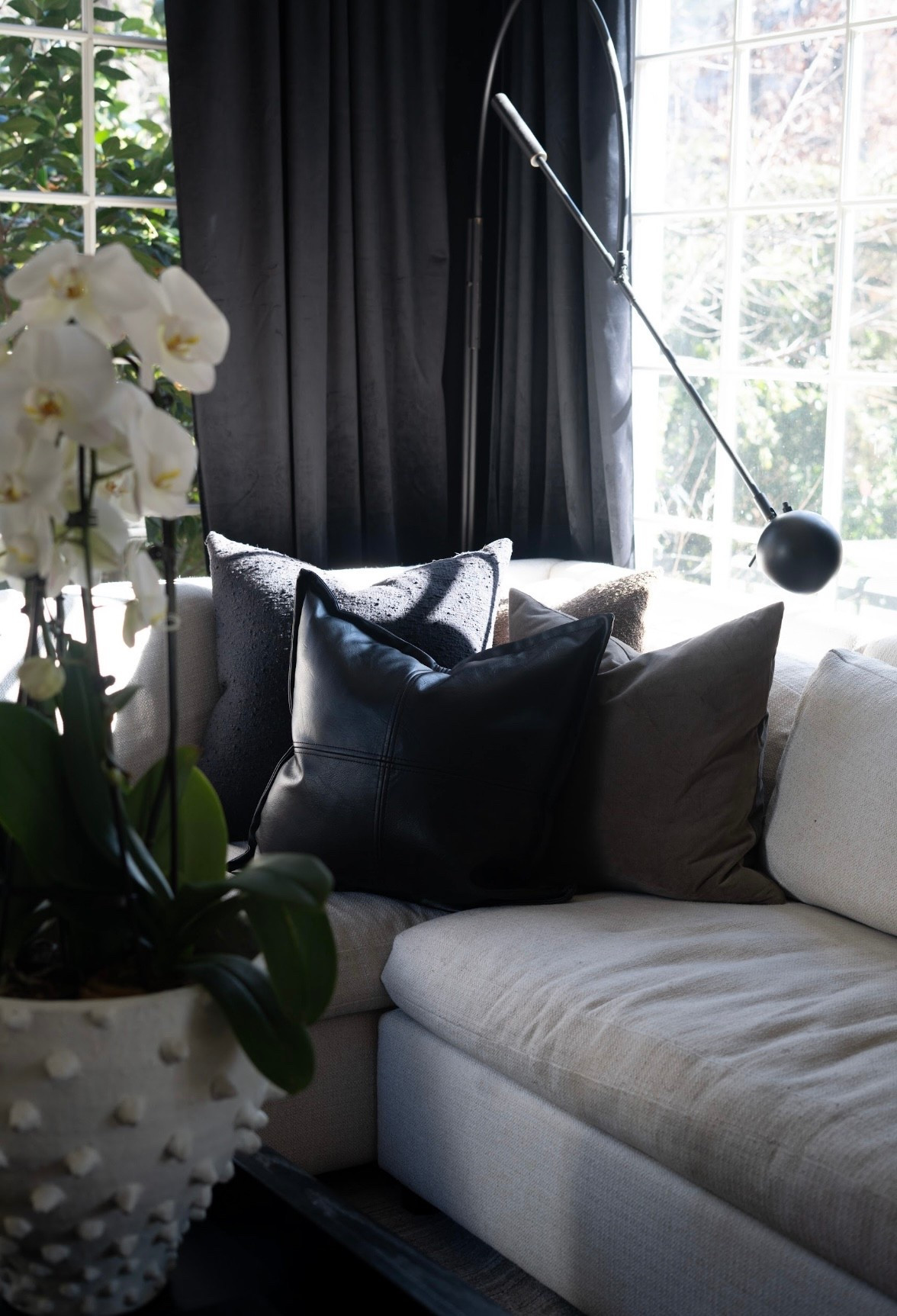 Iconic pieces don’t have to scream — they just show up and steal the scene.

These Wayfair finds are giving designer-level drama in the best way: sculptural silhouettes, bold contrast, rich texture, and that “where did you GET that?!” energy. The kind of decor that makes a room feel calm… but unforgettable.

#ad #wayfair #wayfairpartner @wayfair


#LTKHome #LTKdayinmylife #LTKmomlife