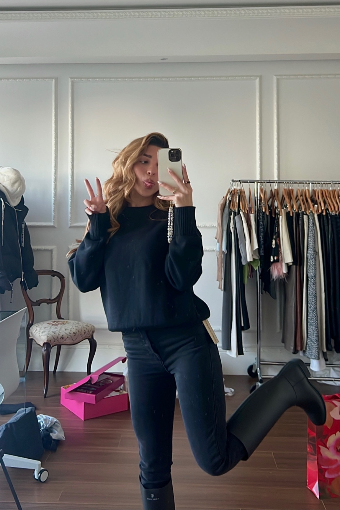 Winter outfit essentials 🖤 

#LTKeurope #LTKstyletip #LTKSeasonal