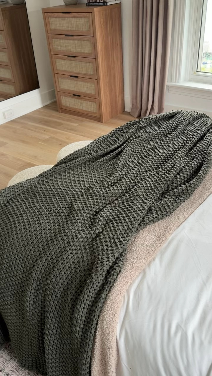 Target Circle week! Casaluna collection is 40% off this week! My favorite waffle queen size blanket is on sale — multiple colors, so grab yours quick! #ad @Target 

#TargetCircleWeek