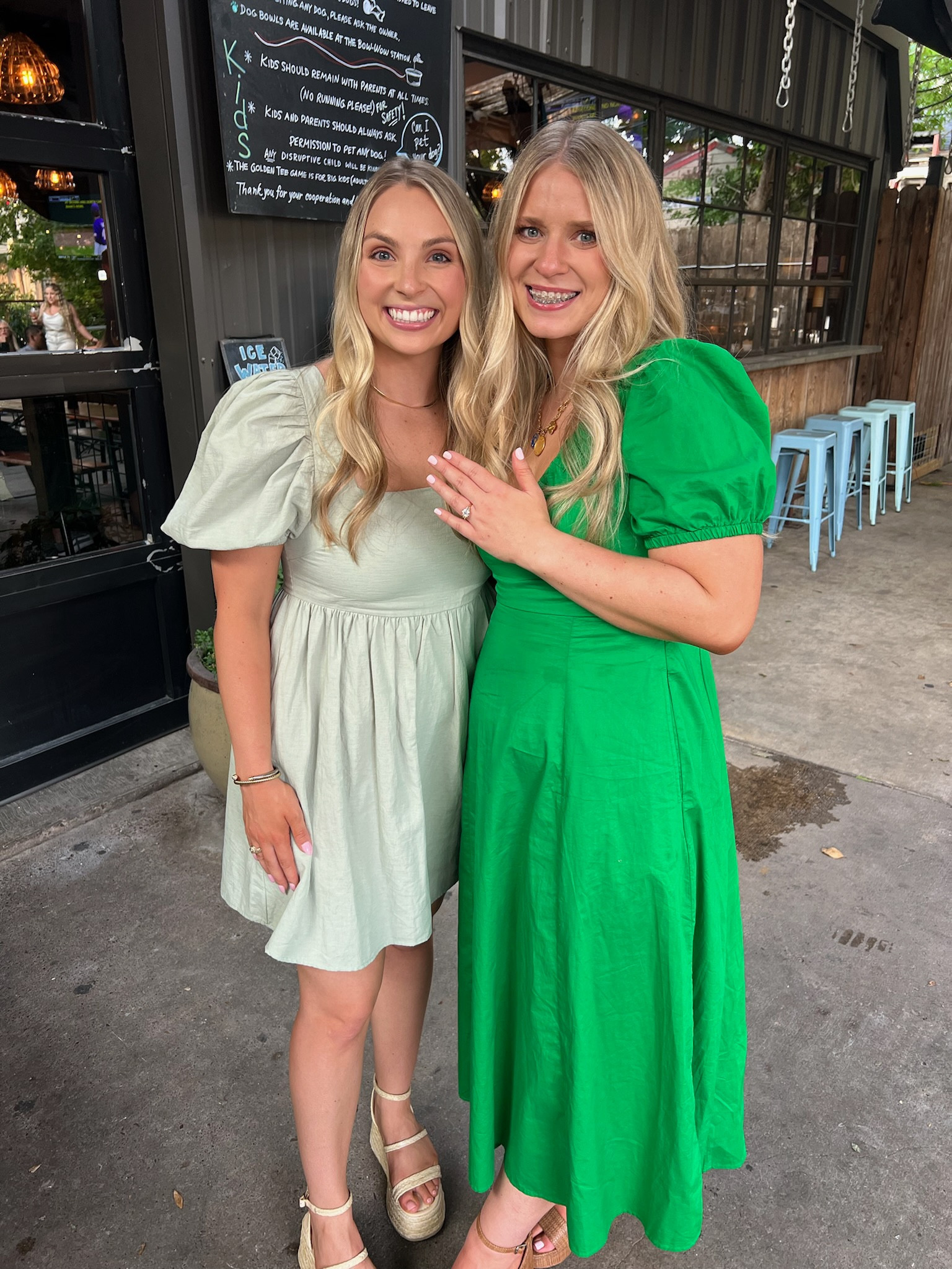 Green on blondes >>> 
We’re loving puffy sleeves and bright colors this season! ☀️💚

Only think I can’t link is that gorgeous ring!! 😉 

#LTKWedding #LTKStyleTip #LTKSeasonal