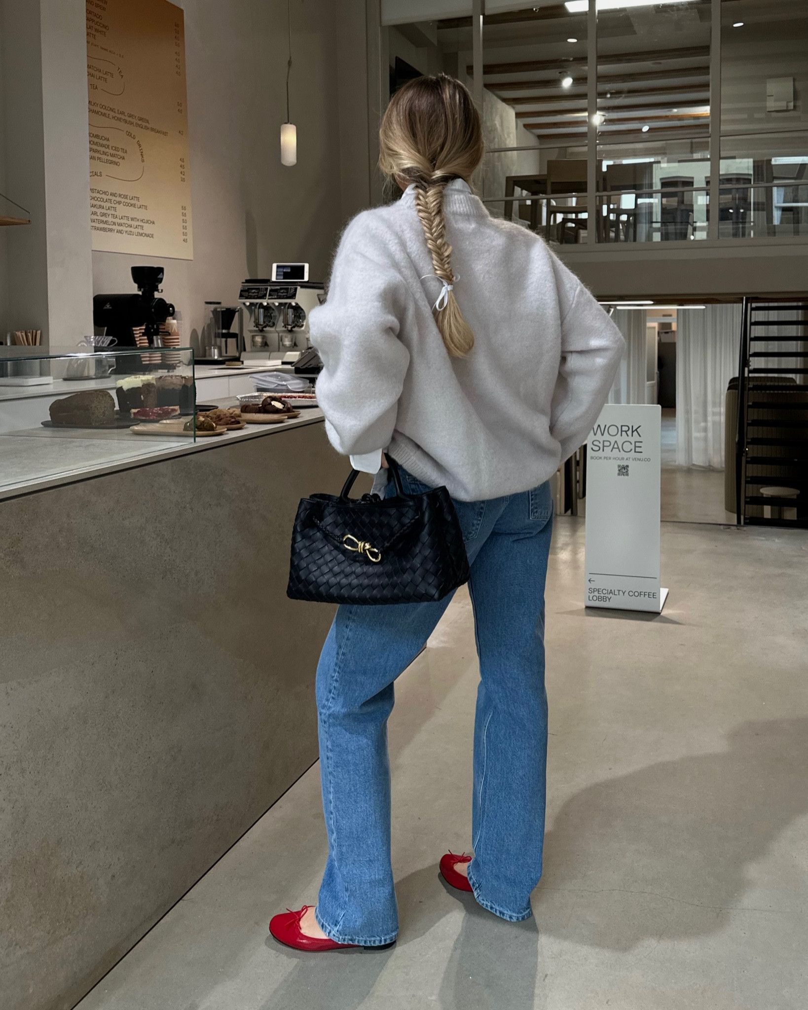 cozy sweater autumn winter outfit

#LTKstyletip #LTKSeasonal #LTKeurope