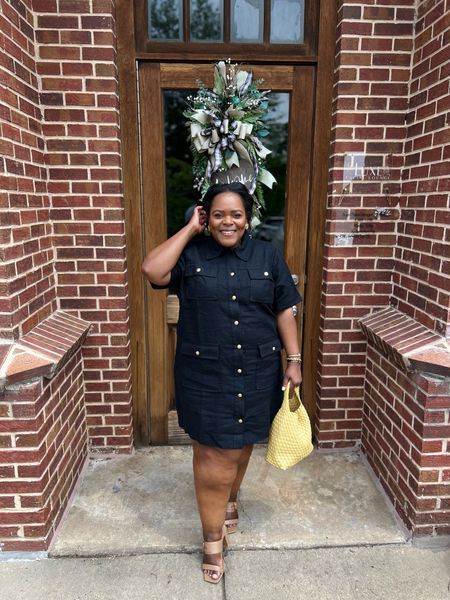 Another great purchase from J. Crew that I’ll keep in my closet for a long time. Such a classic and staple linen shirtdress in black with gold button details. Size up one in this one. 🖤🖤🖤

#LTKWorkwear #LTKMidsize #LTKStyleTip