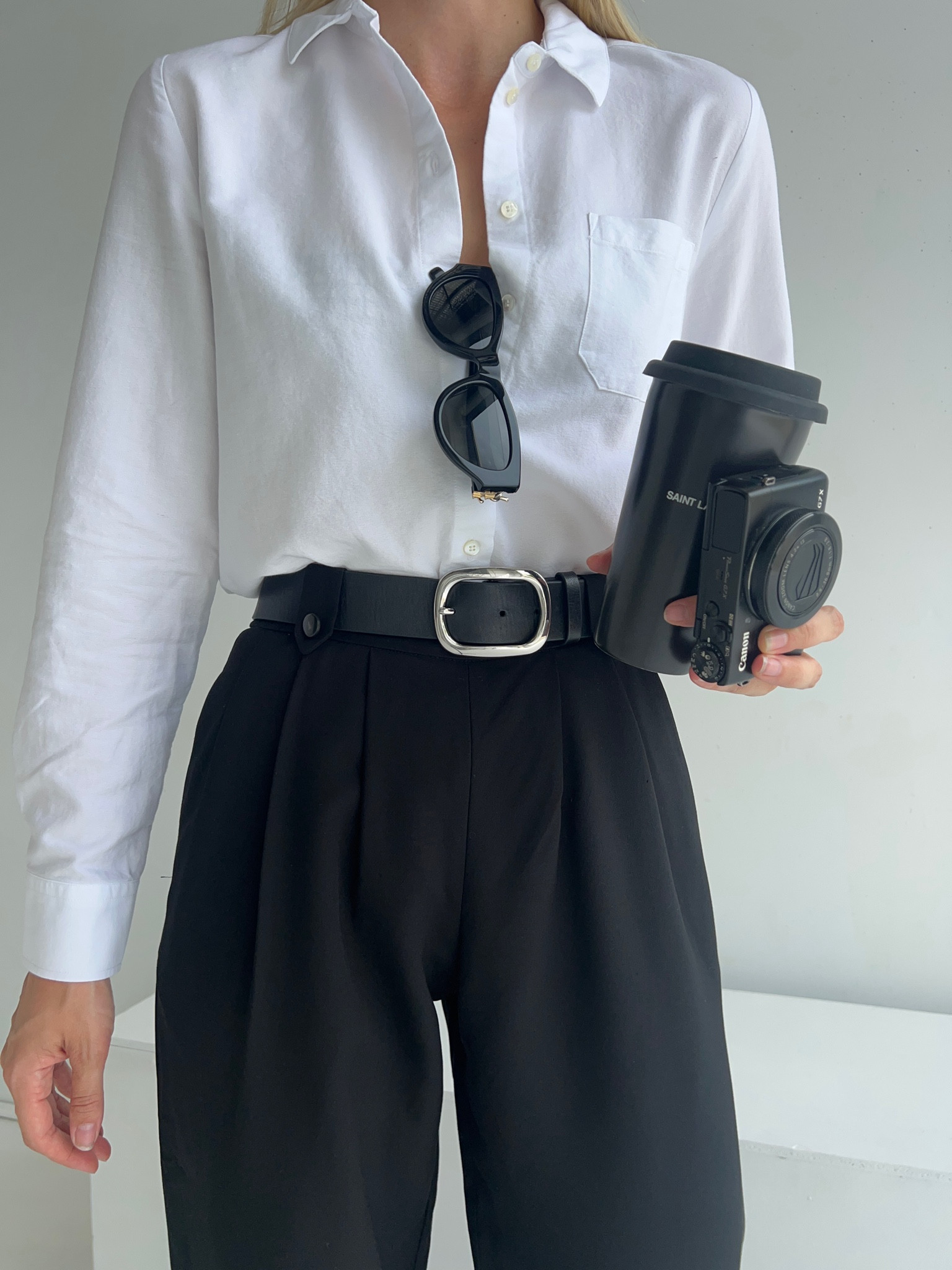 Loving a simple office look - fitted white blouse & black suit pants from #sezane 🤌🏼 #officelook #blacksuitpants #whiteshirt #whiteblouse

#LTKunder100 #LTKaustralia #LTKworkwear