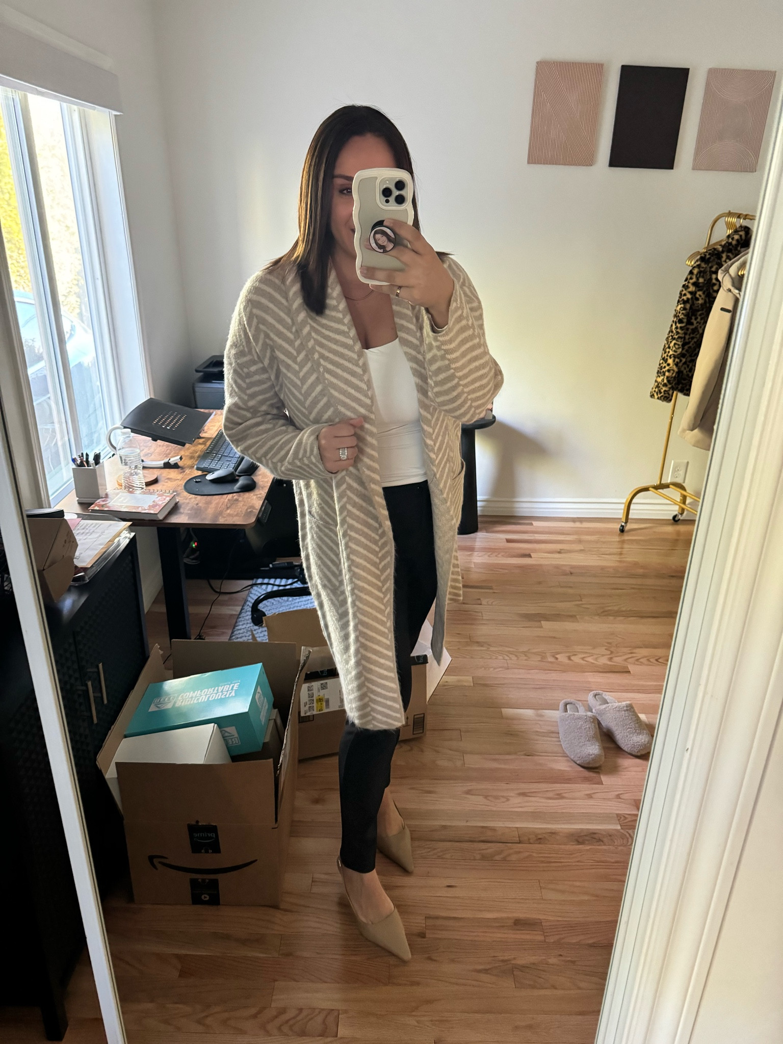 In-office look today! 🏢✨ Feeling professional  and comfy #OfficeStyle #WorkWear #ProfessionalChic #InOfficeLook #FashionInspo #BusinessCasual #OfficeOutfit #WorkFashion"

#LTKGiftGuide #LTKSeasonal