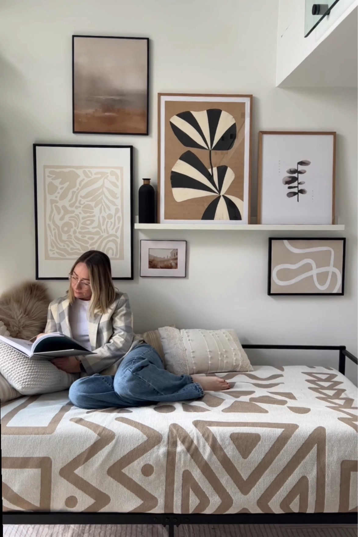 Reading nook completed ✔️ 

#LTKsale #LTKgiftguide #LTKcasa