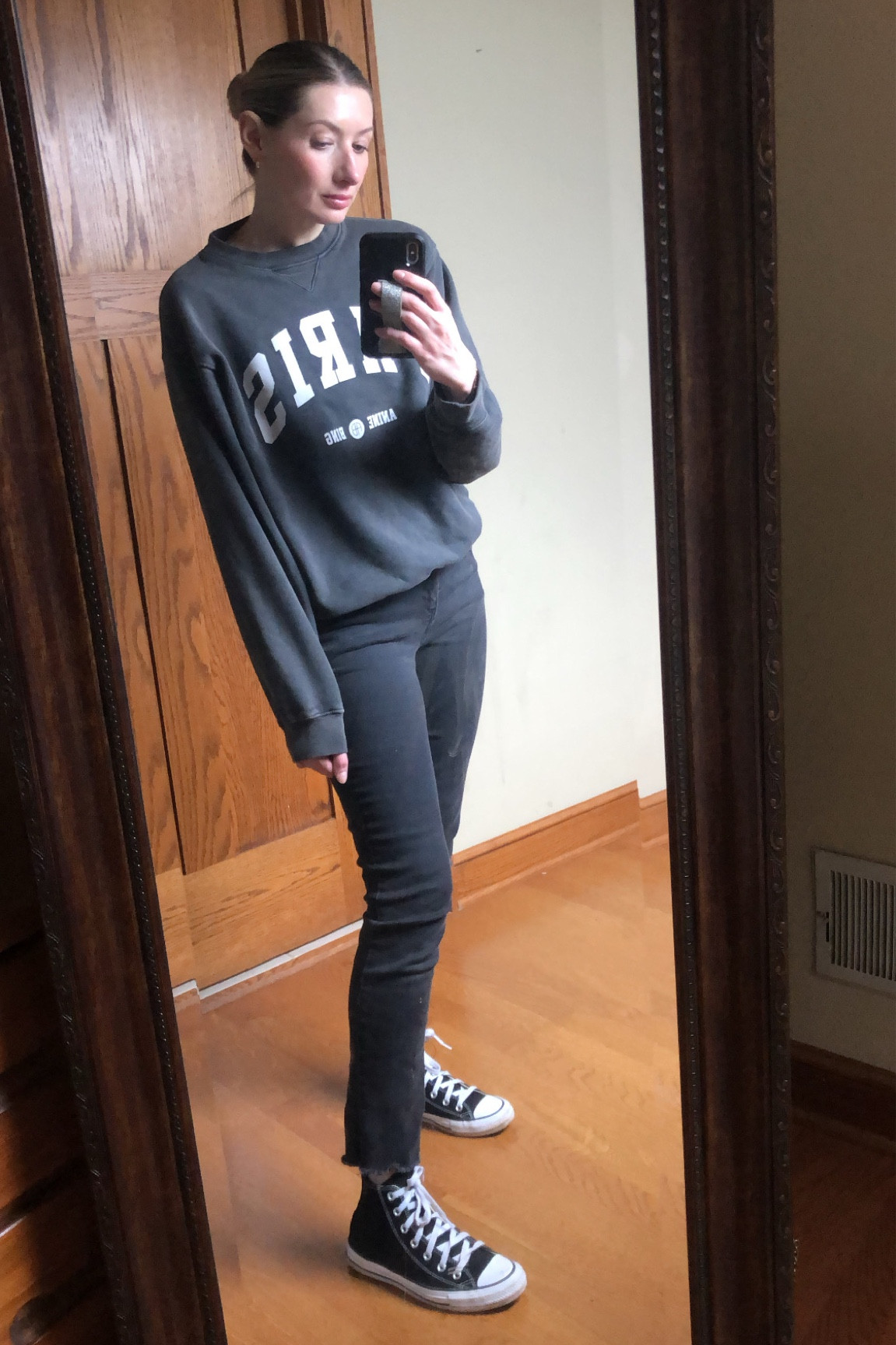 Errand outfit, mom outfit, Anine Bing sweatshirt, straight jeans, converse high tops, black jeans



#LTKover40 #LTKfindsunder100 #LTKstyletip