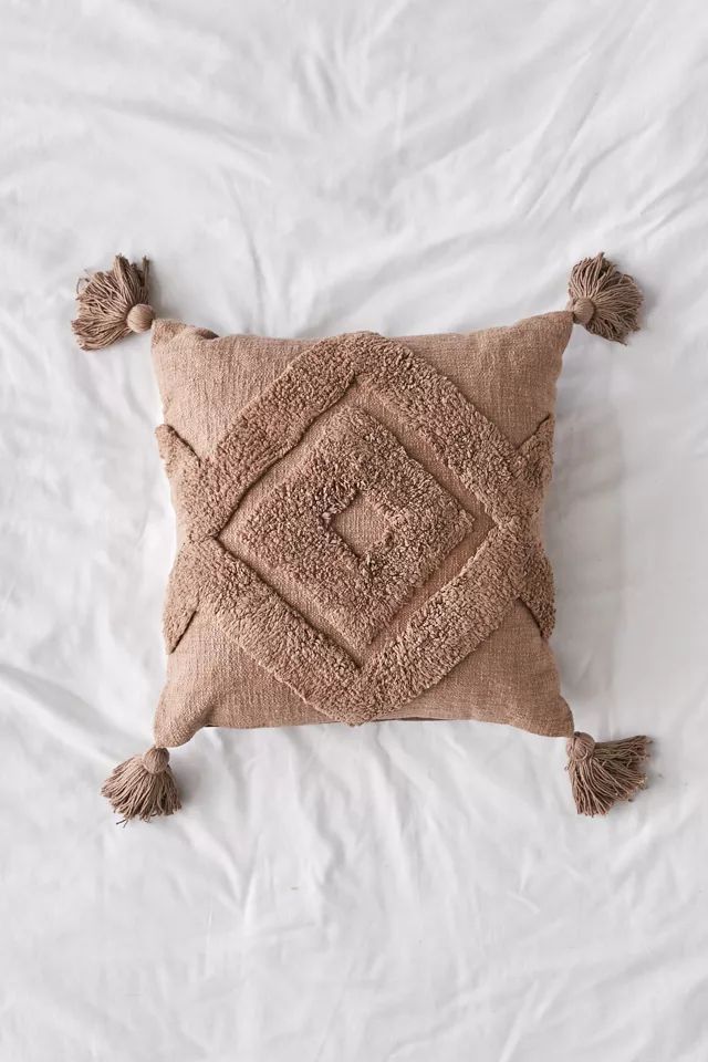 Diamond Tufted Throw Pillow | Urban Outfitters (US and RoW)