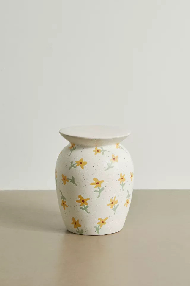 Daisy Indoor/Outdoor Side Table | Urban Outfitters (US and RoW)