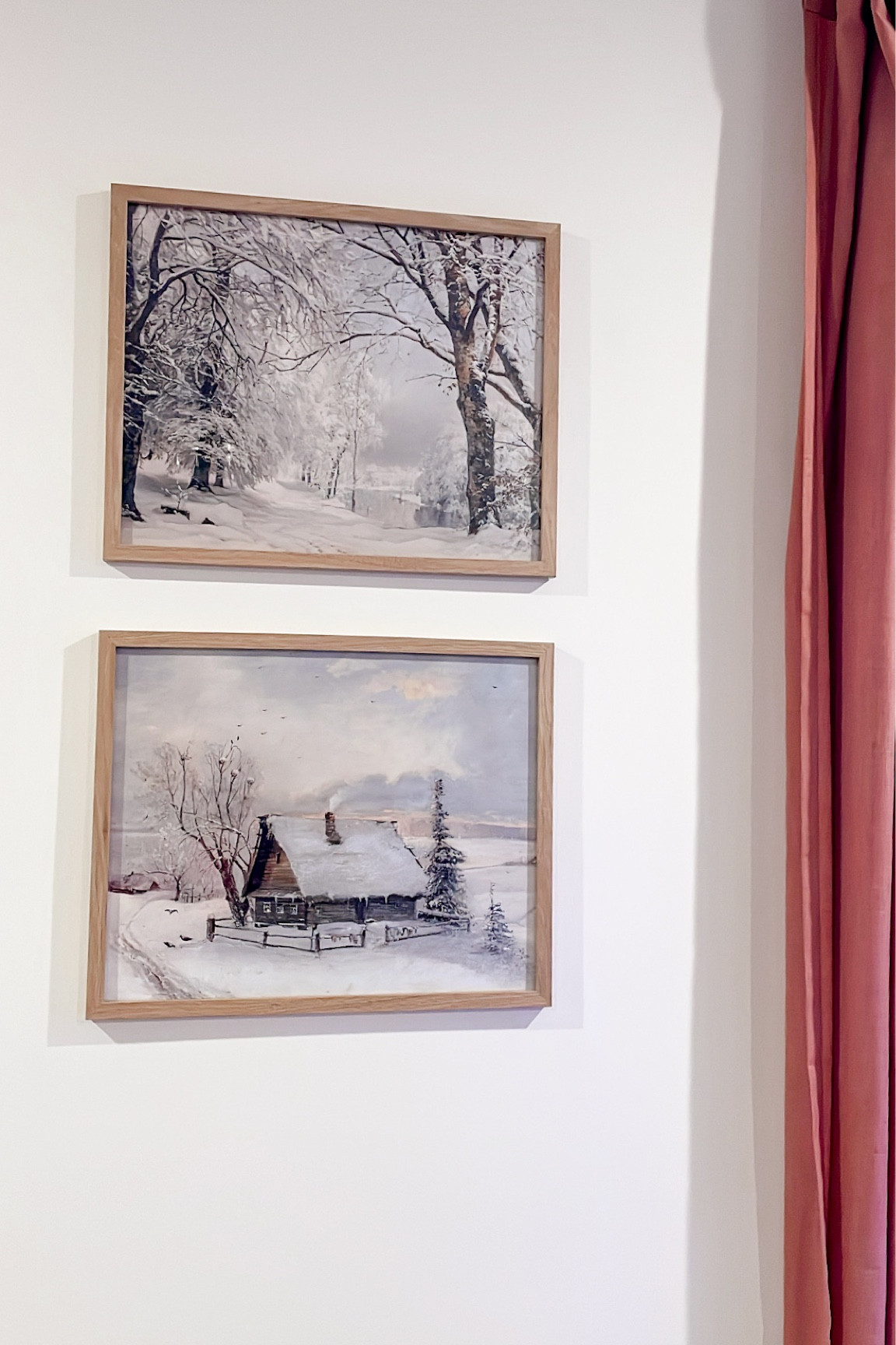 So excited to put up my winter/Christmas prints! ❄️☃️🌨️

#LTKHoliday #LTKhome #LTKSeasonal