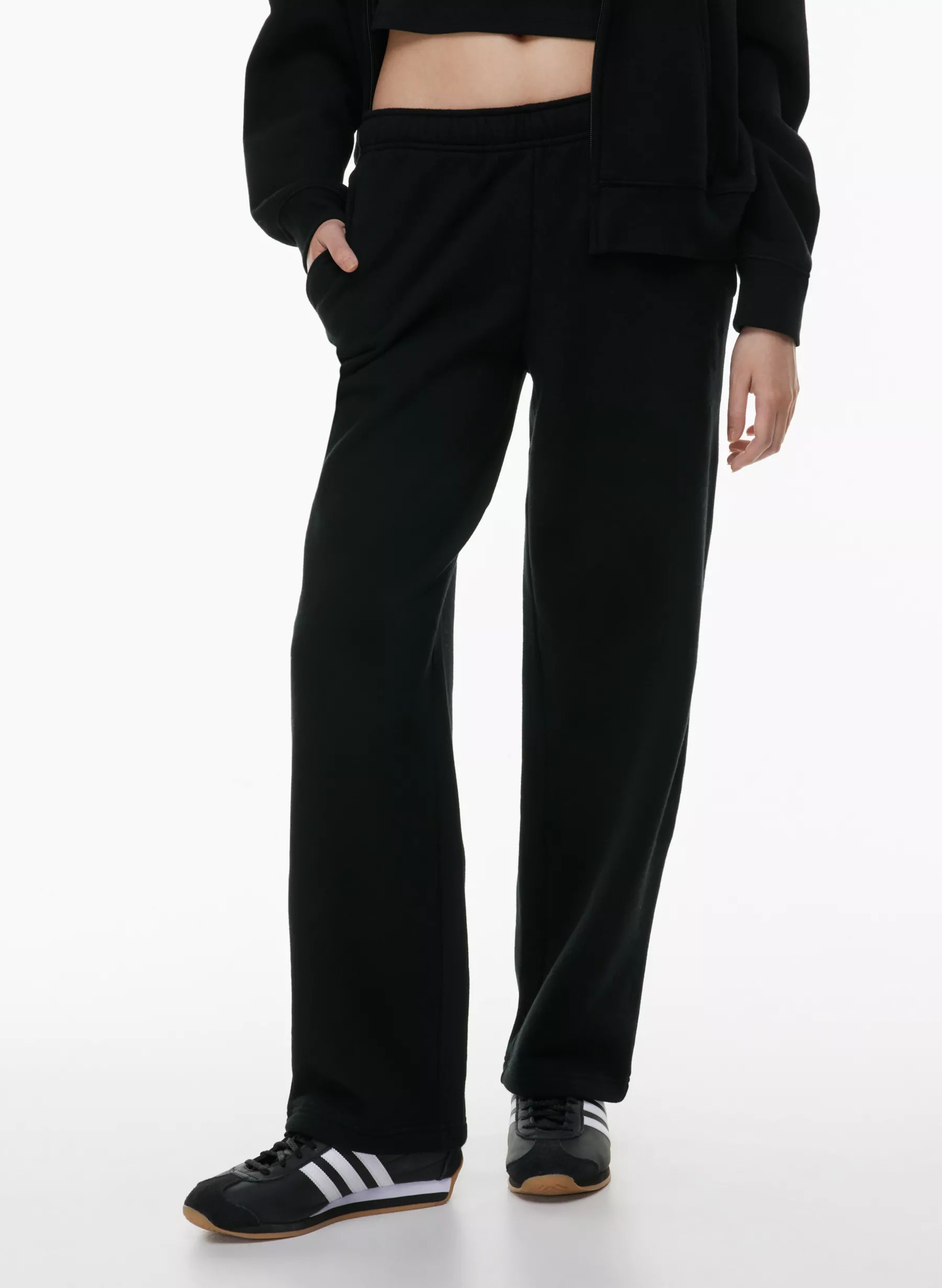 COZY FLEECE MEGA SWEATPANT™ STRAIGHT | Aritzia