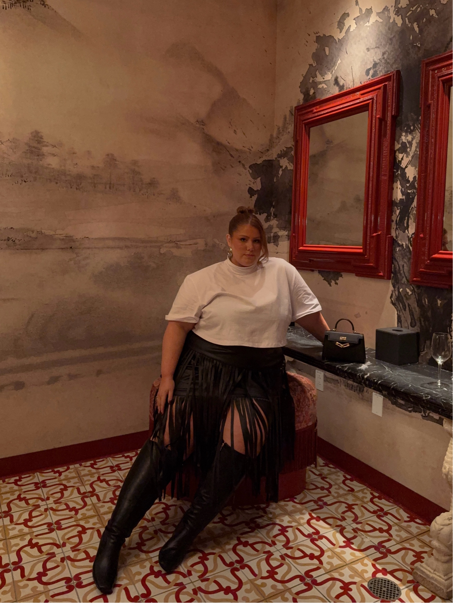 Night out in NY! 

Plus size fringe skirt US24
Mock neck crop tee US22

#LTKplussize #LTKpartywear #LTKmidsize