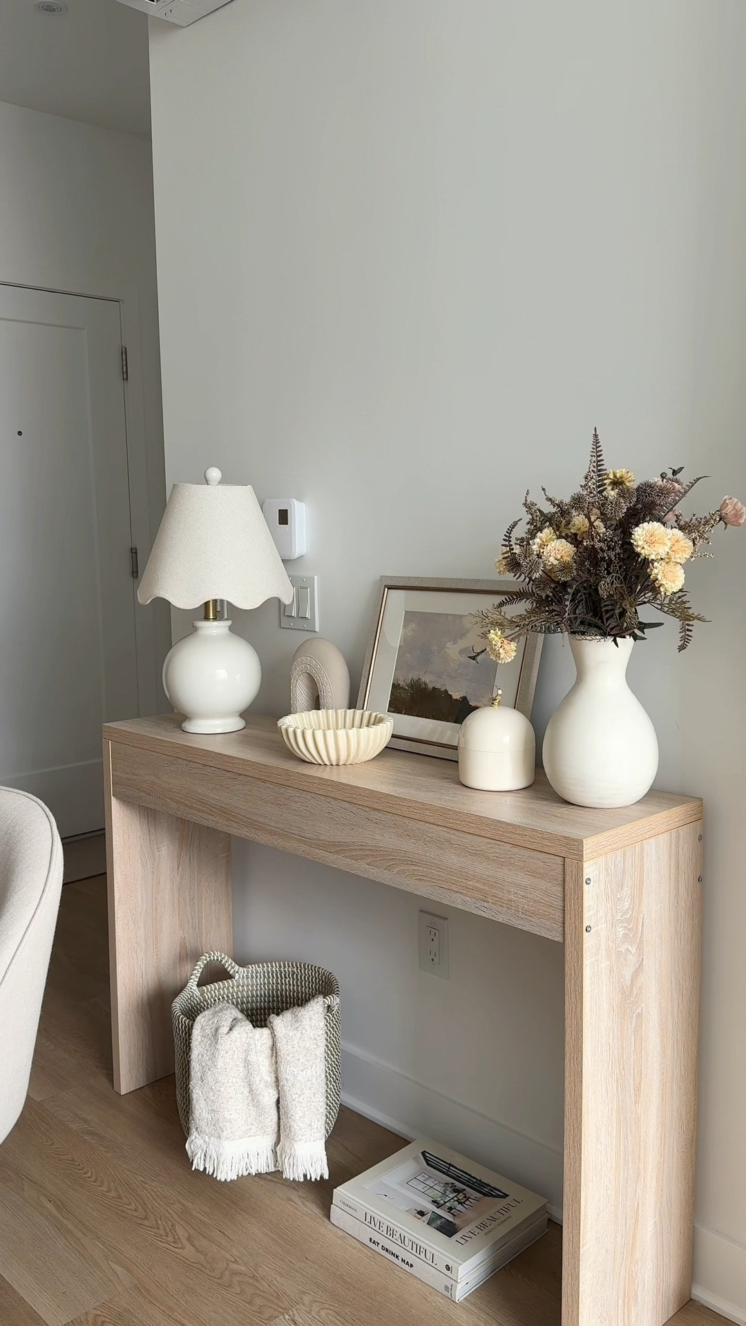 My console table is under $100

#LTKHome #LTKFindsUnder100 #LTKFindsUnder50