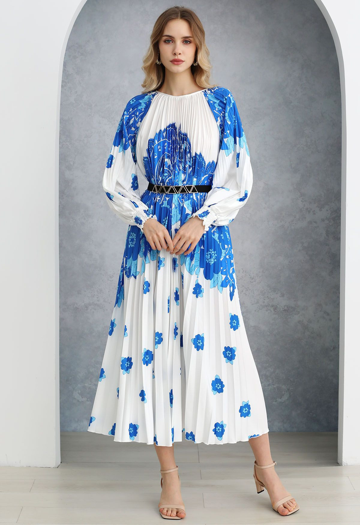 Blossoming Day Watercolor Pleated Maxi Dress in Blue | Chicwish