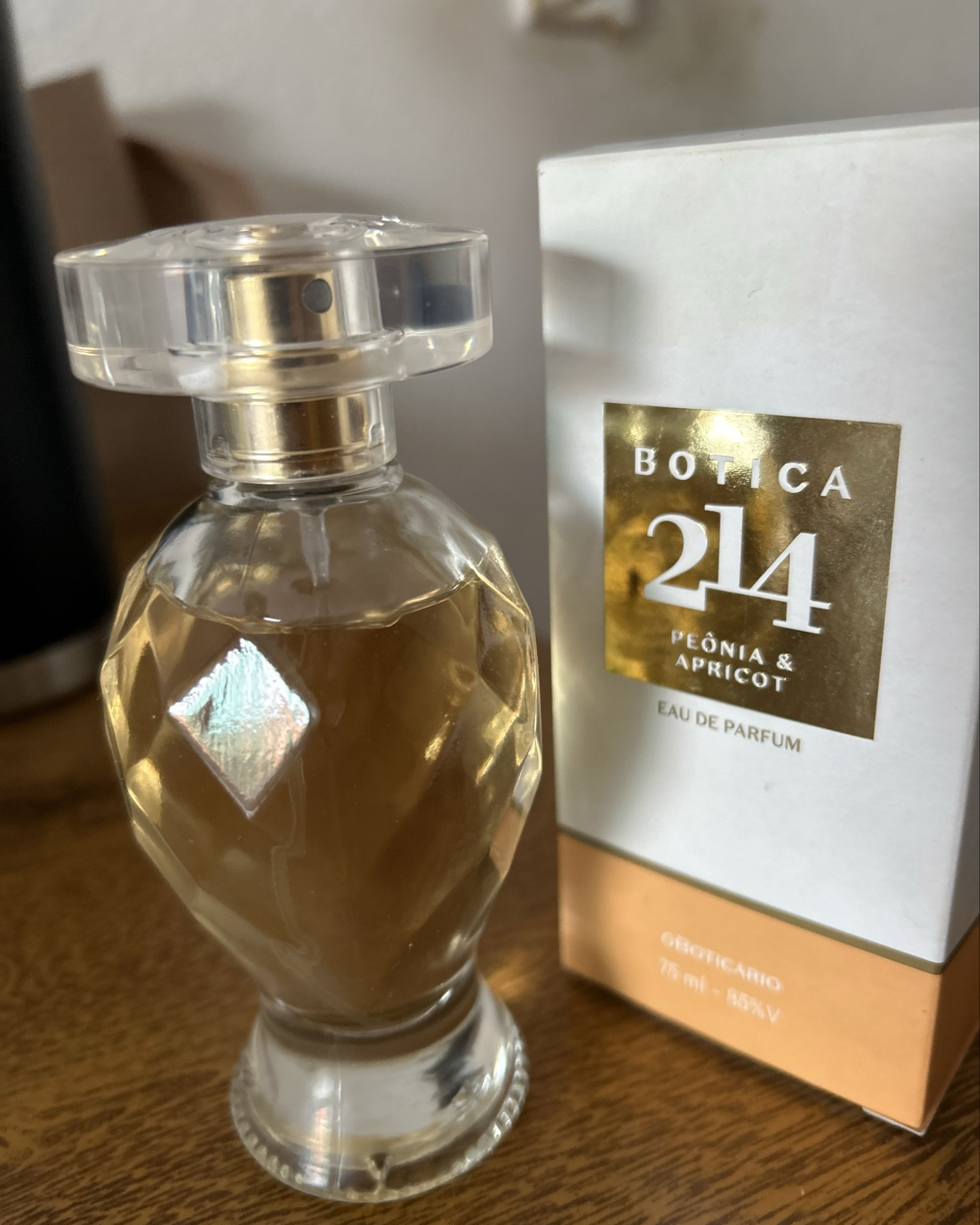 Botica 214 Peônia & Apricot Eau de Parfum
75ml
#perfumes

#LTKbeleza #LTKbrasil #LTKmodamodesta
