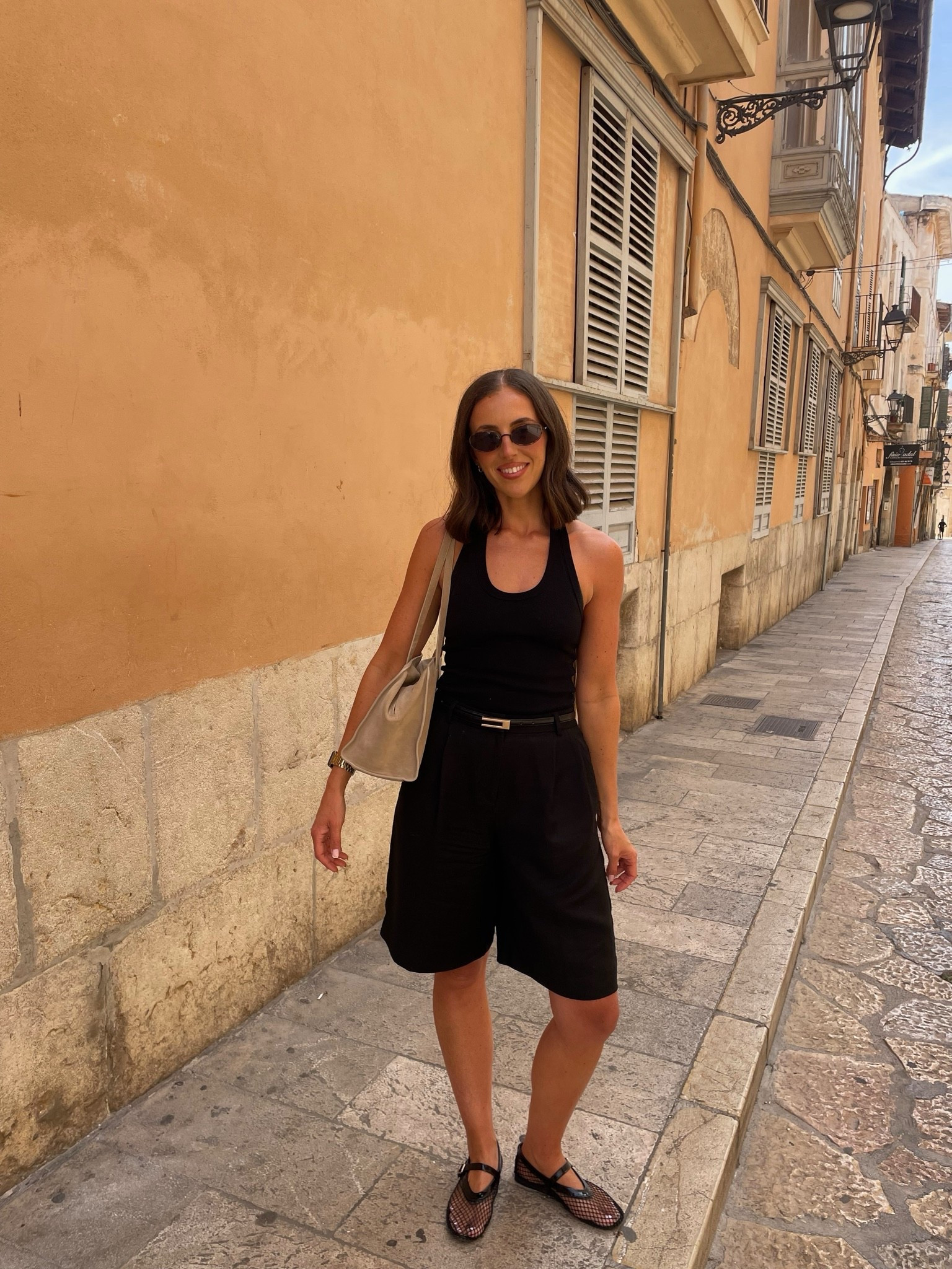 Simple chic look🖤

#LTKsummer #LTKstyletip #LTKeurope