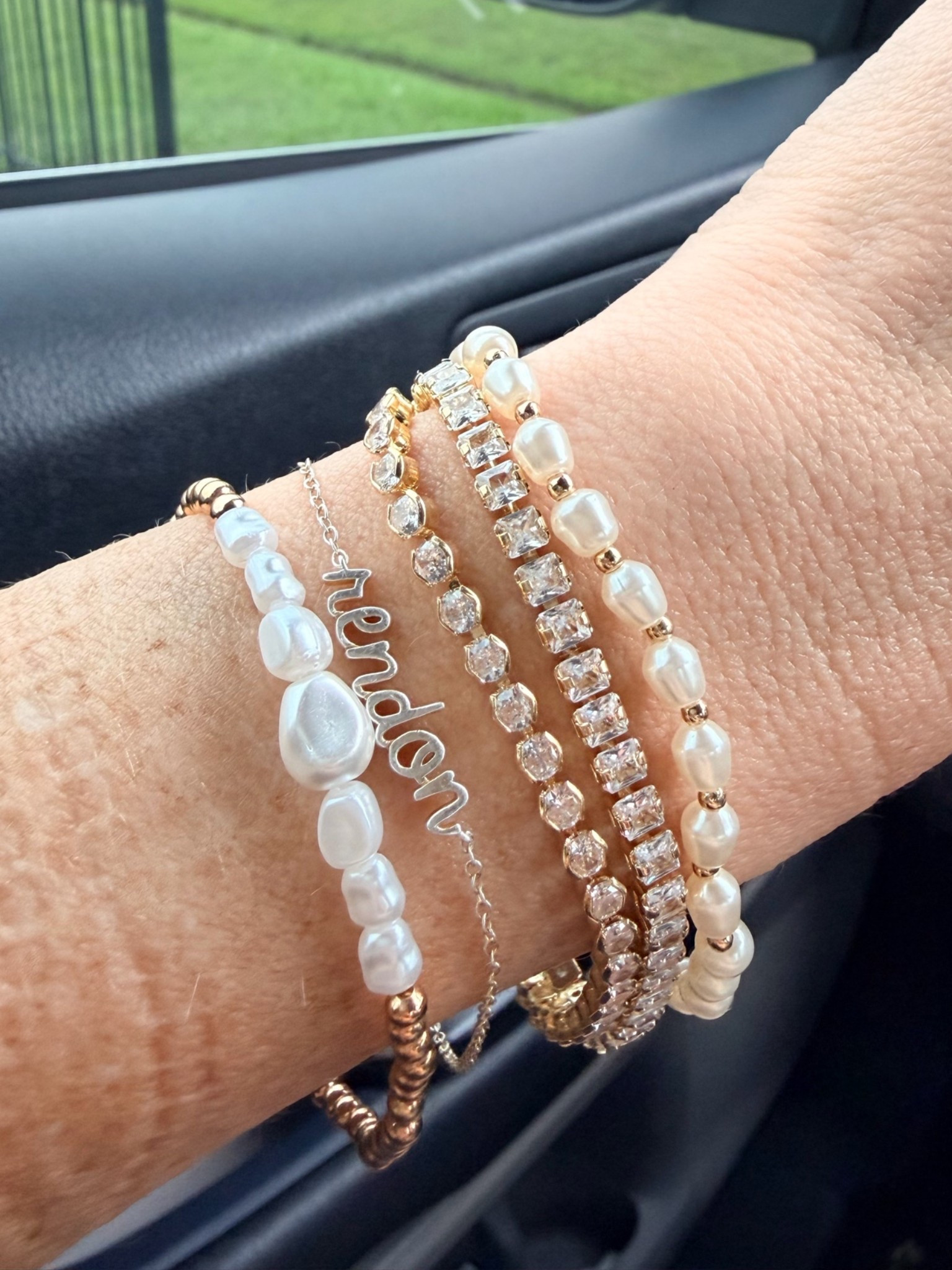$10 tons of bracelets at Bauble Bar now through 5/10, and 20% off everything else!

Note - this deal does not include the 14k custom nameplate bracelet.

#LTKMothersDay