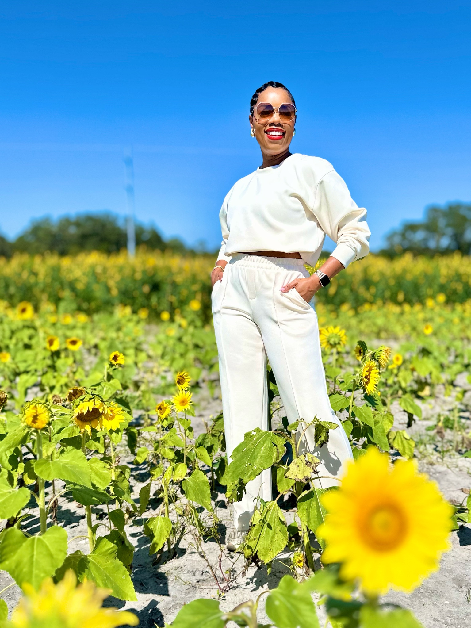 Target has theses great buttery soft sets perfect for travel, work, game day, errands and lounging 

#LTKHoliday #LTKSaleAlert #LTKStyleTip