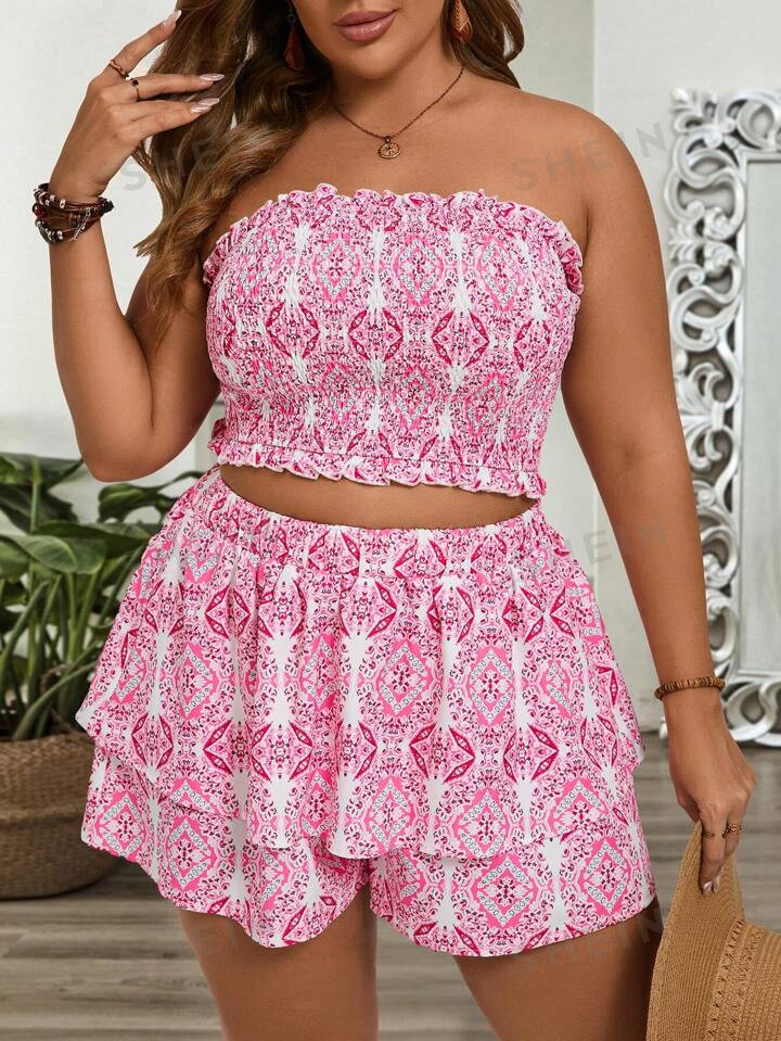 SHEIN VCAY Plus Allover Floral Print Tube Top & Ruffle Trim Skort | SHEIN