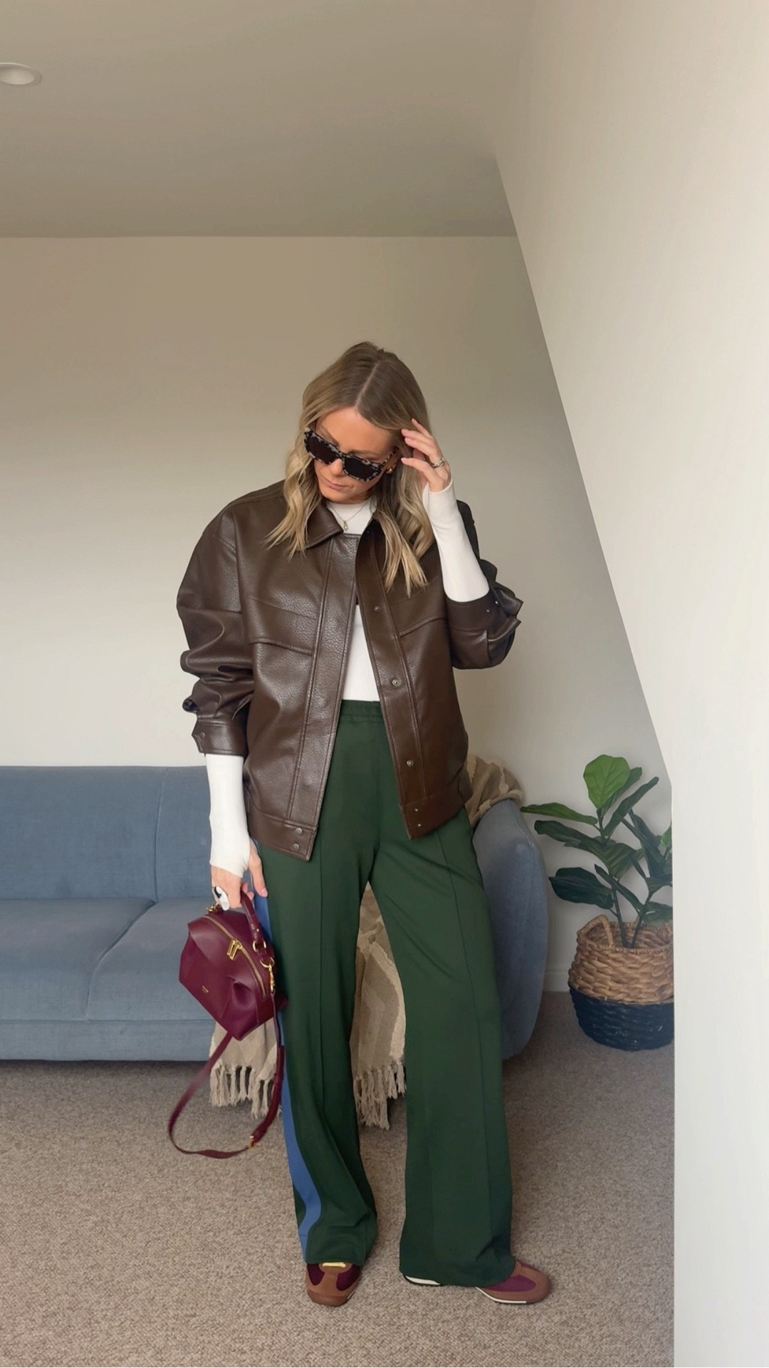 Casual saturdays in my Henne bomber and adidas sneakers x

#LTKaustralia #LTKwinter #LTKstyletip