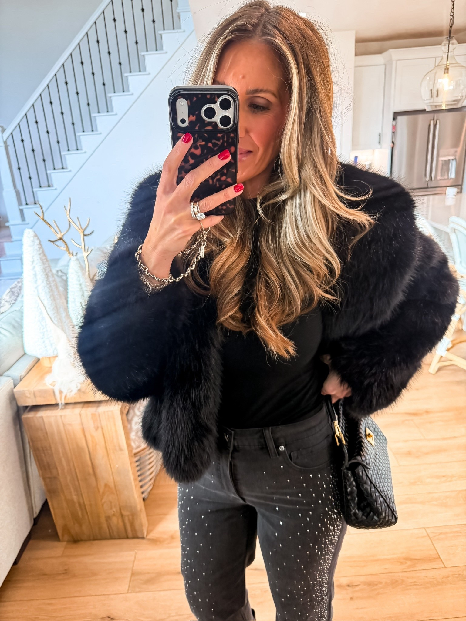 Holiday party outfit inspo ✨

Chic style, elevated look, monochrome look, themominstyle



#LTKStyleTip #LTKParties #LTKHoliday