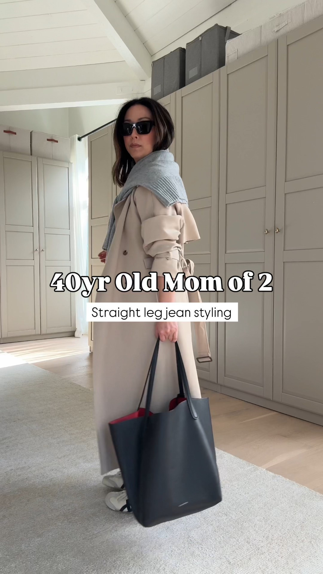 40yr old mom of 2 : how to style straight leg jeans. 

Oak + Fort trench coat xx
Madewell tee xs
AGOLDE Mid Rise Crop 24 - size down
Madewell socks (old)
Sam Edelman loafers 5 
Mansur Gavriel tote
YSL sunglasses

Onisuka Tiger sneakers 4 mens
Everlane cashmere sweater xs

#LTKmomlife #LTKootd #LTKPetite