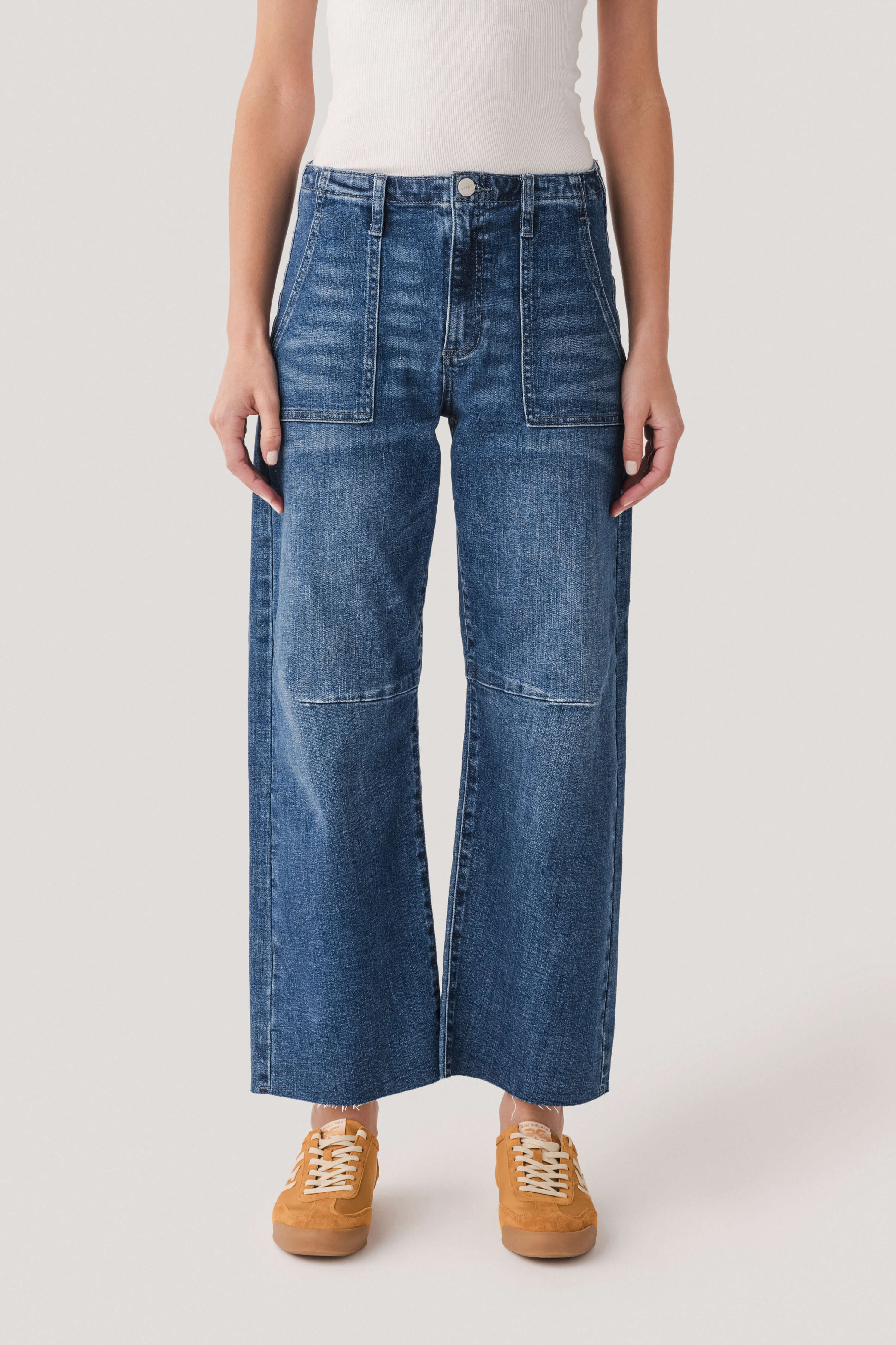 Risen Rowan Utility Pocket Barrel Jeans | Social Threads