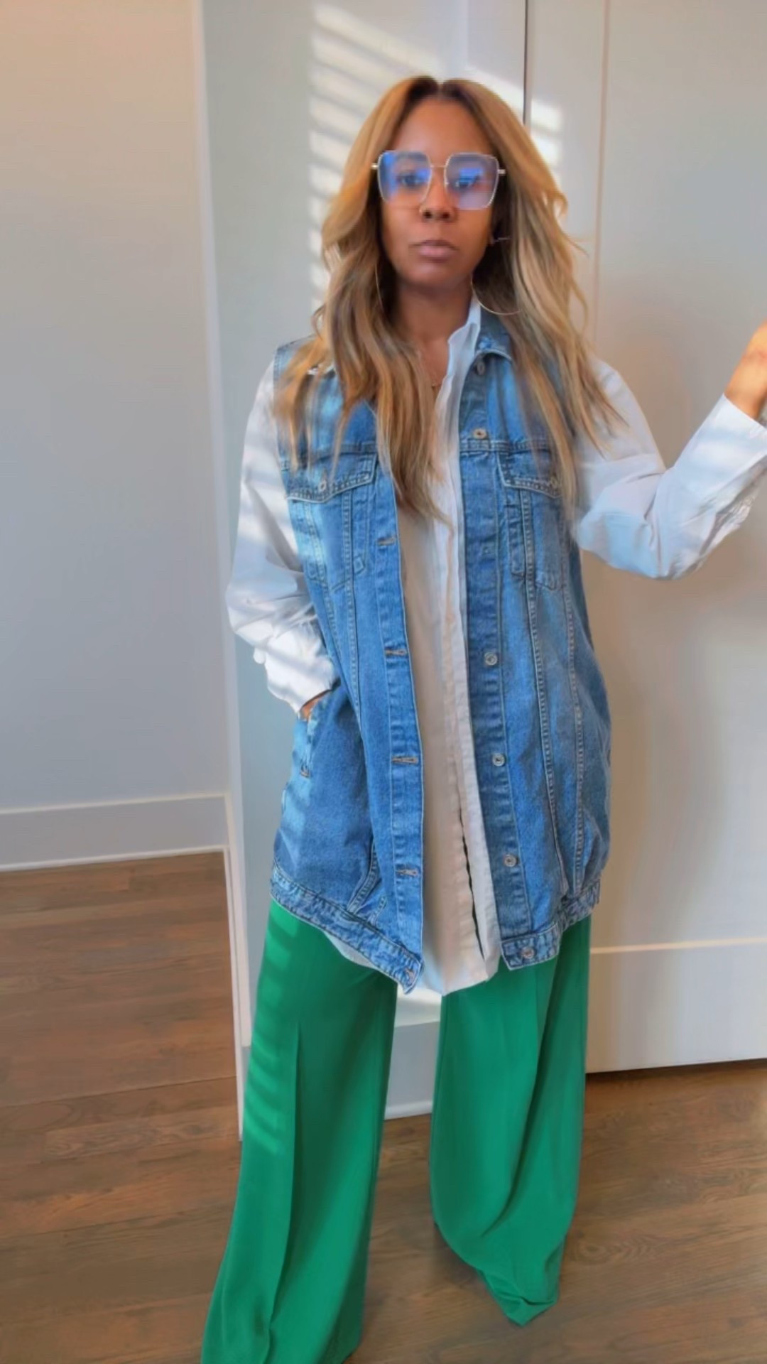 Do yall feel like this week is going by slow? Im pretty sure it’s supposed to be Thursday! Welp, added some color to my hump day outfit. #ootd #style #styleinspo #stylish #fashionreels

#LTKgrwm #LTKootd #LTKWorkwear