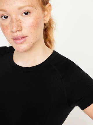 Fluid Seamless Fitted T-Shirt | Old Navy (US)
