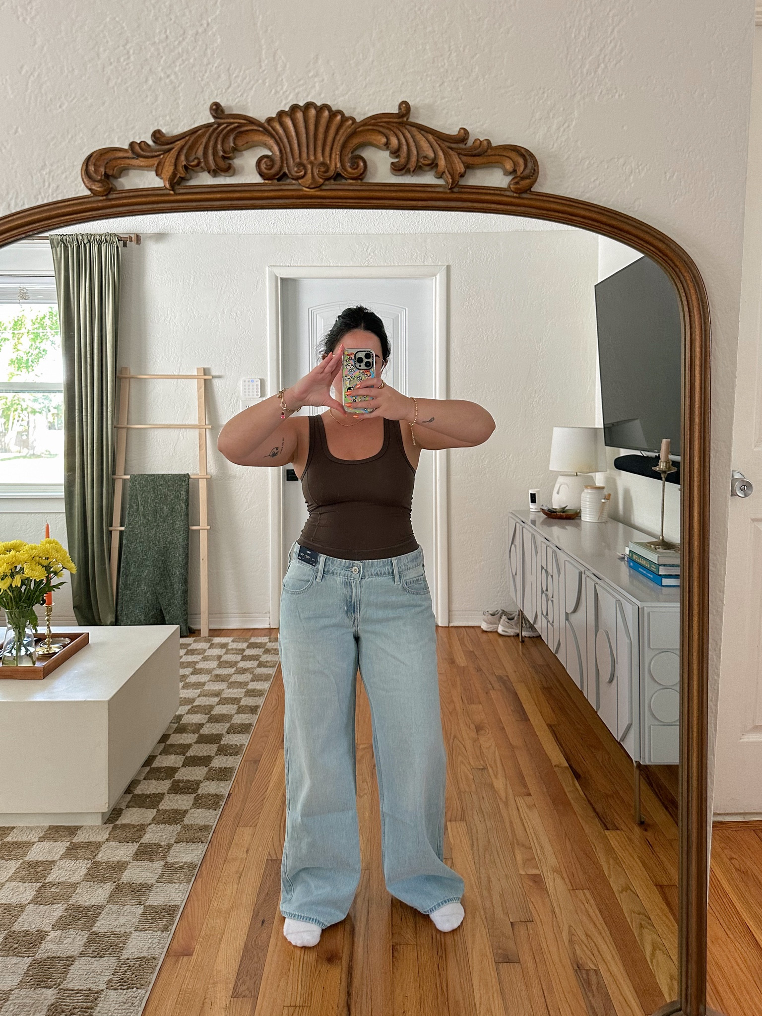 MY LOW RISE JEANS - These Low Rise Baggy hollister jeans are IT!! 👏🏼 wearing a size 8 short and I'm obsessed. They come in so many sifferent washes - these are my go-to jeans. I also have the "Super Baggy" style - linking those too. // low rise jeans, denim finds, baggy jeans, summer denim

#LTKmidsize #LTKfindsunder50

#LTKFindsUnder50