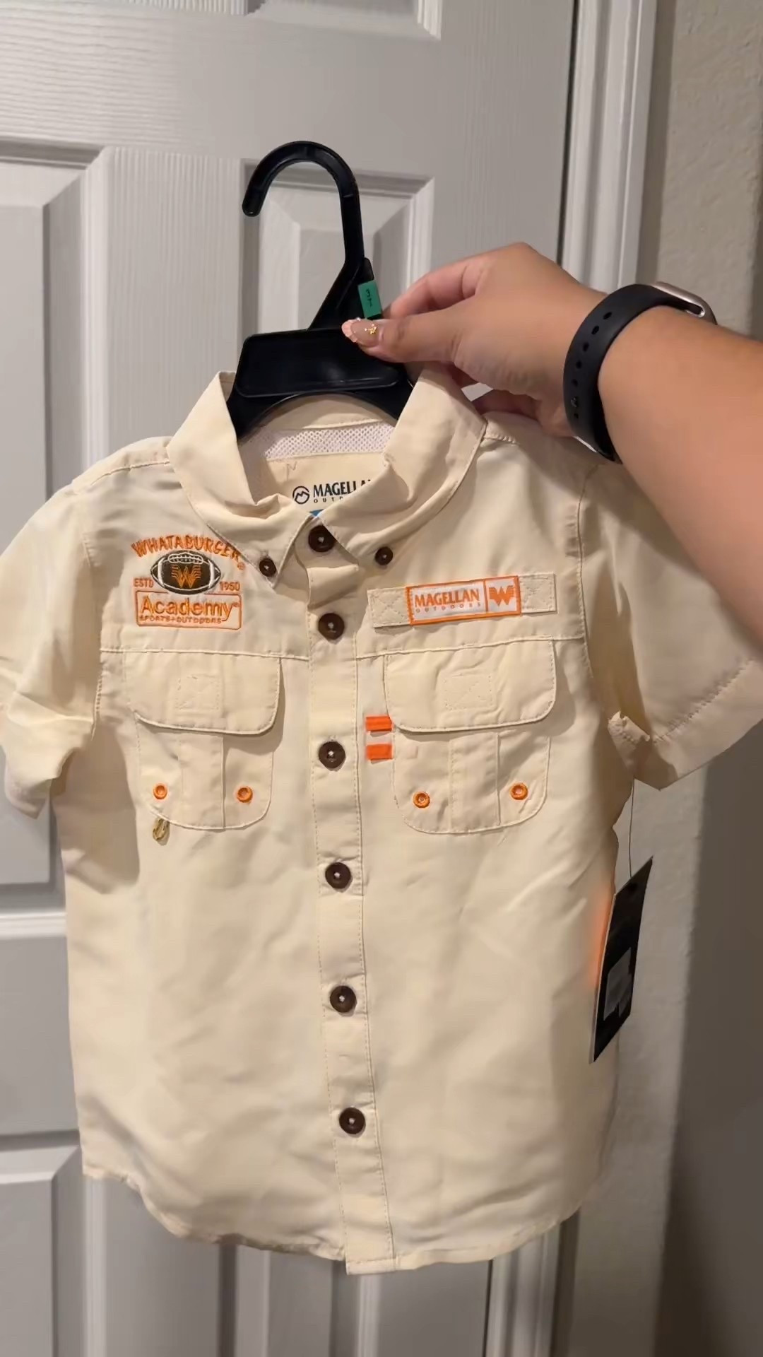 The cutest Whataburger shirt 🥹😍 #toddlerclothes 

#LTKKids #LTKSeasonal #LTKFindsUnder100