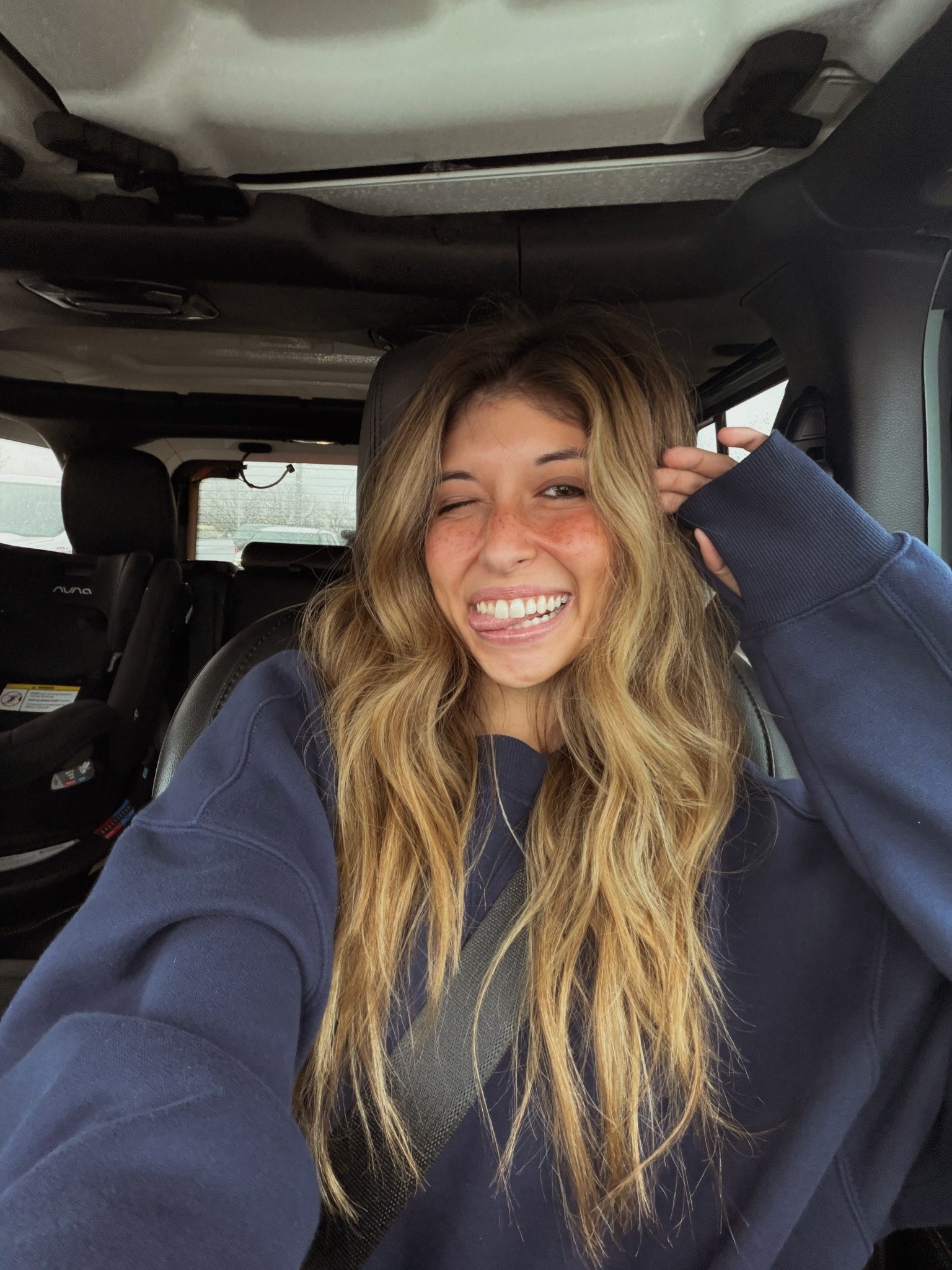 My Aerie and AE winter favs !! 

#americaneagle #aerie 

#LTKHoliday #LTKGiftGuide #LTKSaleAlert