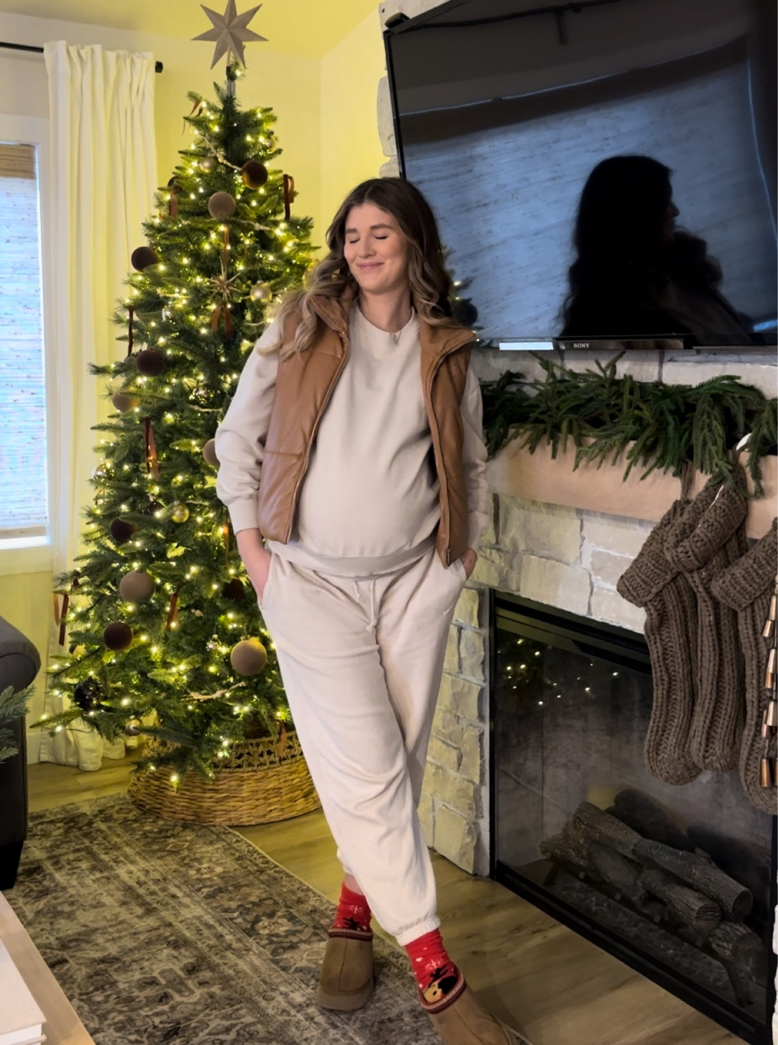 Been wearing these sweat sets on repeat while pregnant 🥰 


Nike, sweat set, outfits, pregnancy outfit, postpartum outfit inspiration 

#LTKGiftGuide #LTKBump