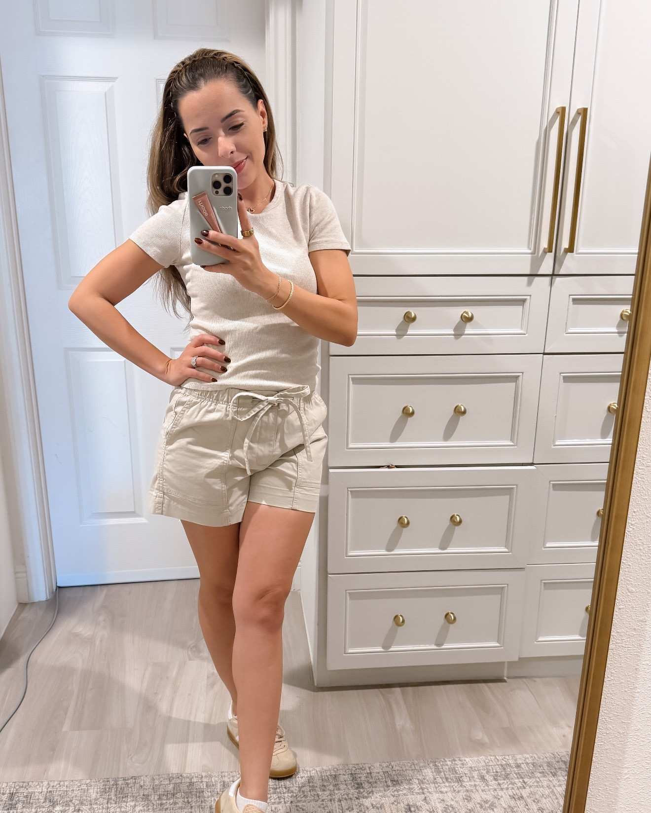 Mom-on-the-go style 👟

#LTKU #LTKFamily