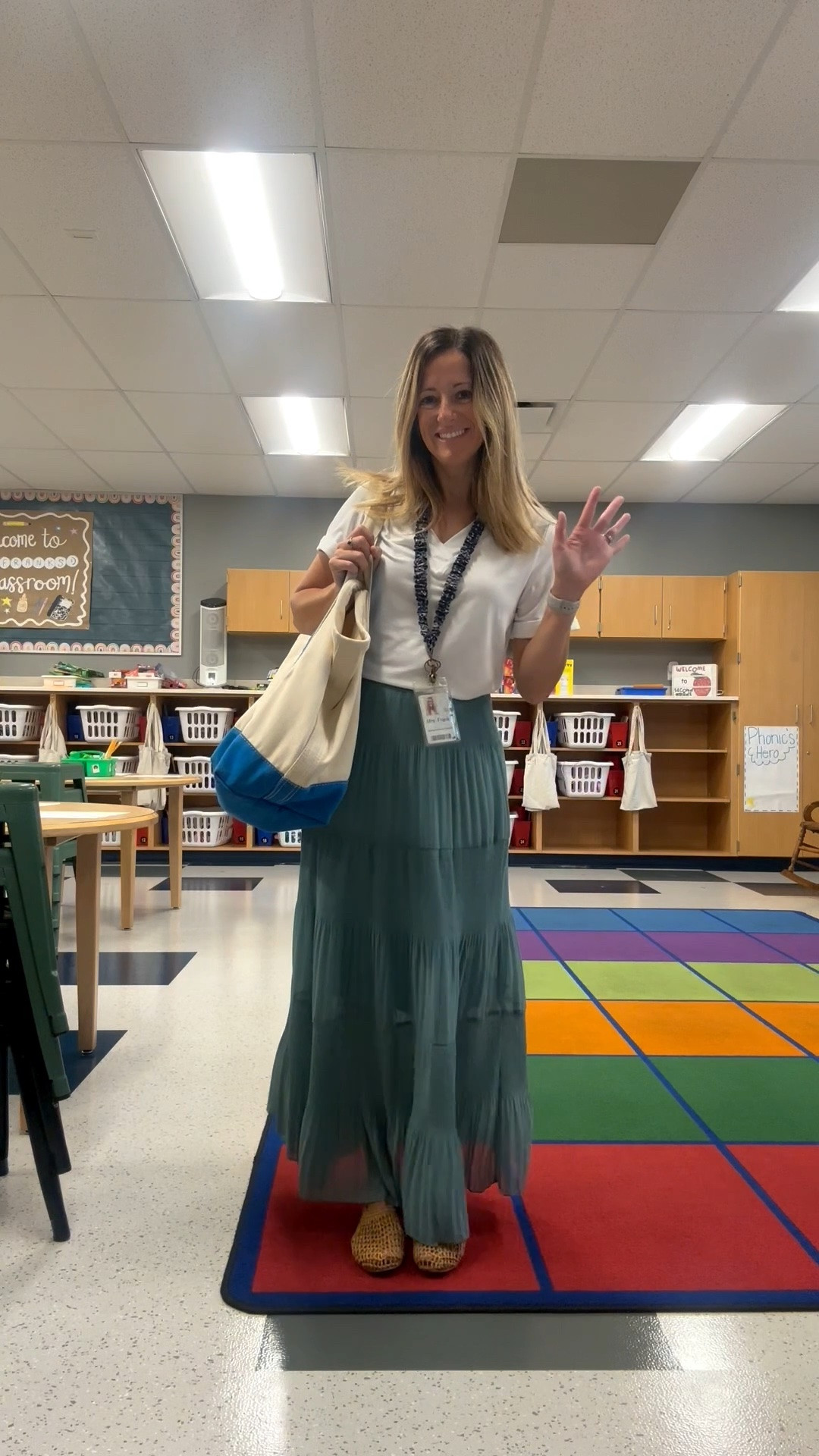 Monday’s teacher fit 🌈

#LTKootd #LTKSeasonal #LTKPetite