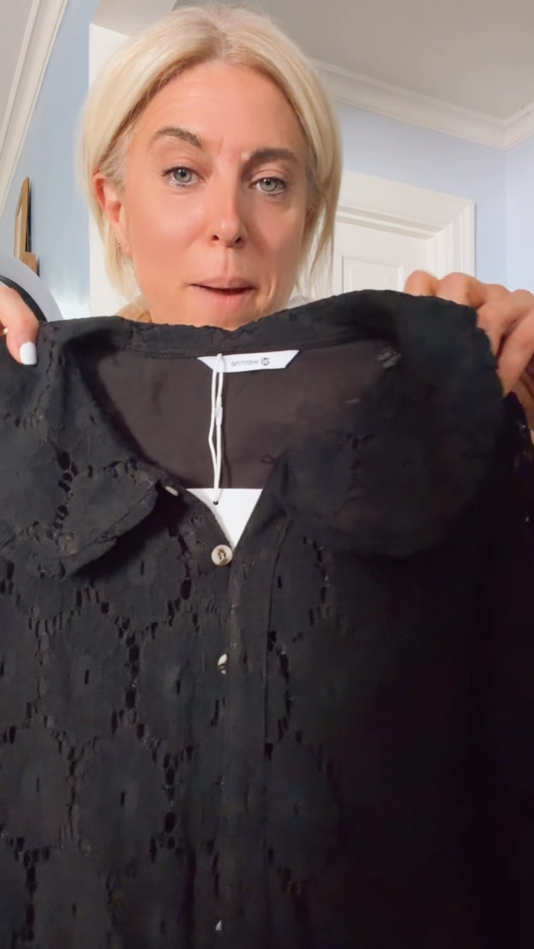 Cutest black lace dress

#LTKootd