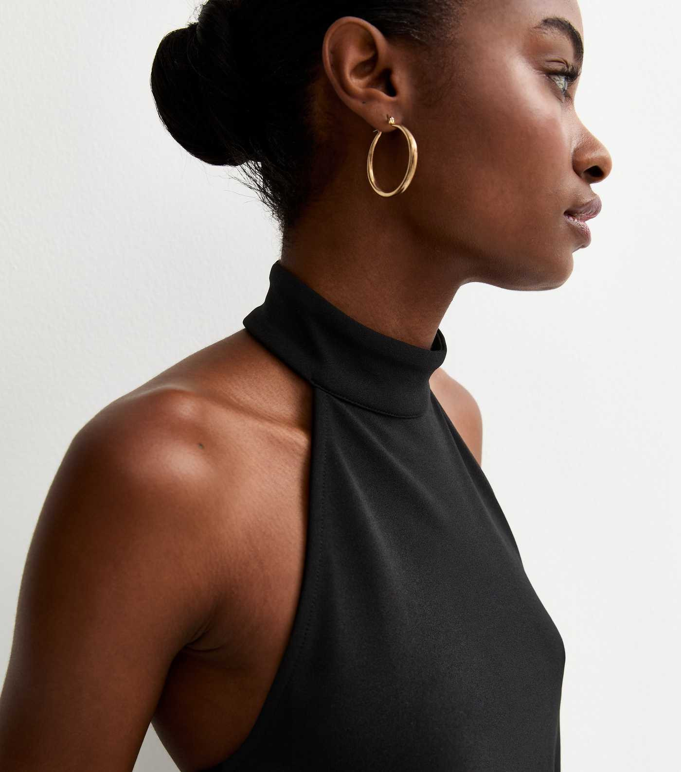 Black Halter Neck Longline Asymmetric Hem Top | New Look | New Look (UK)