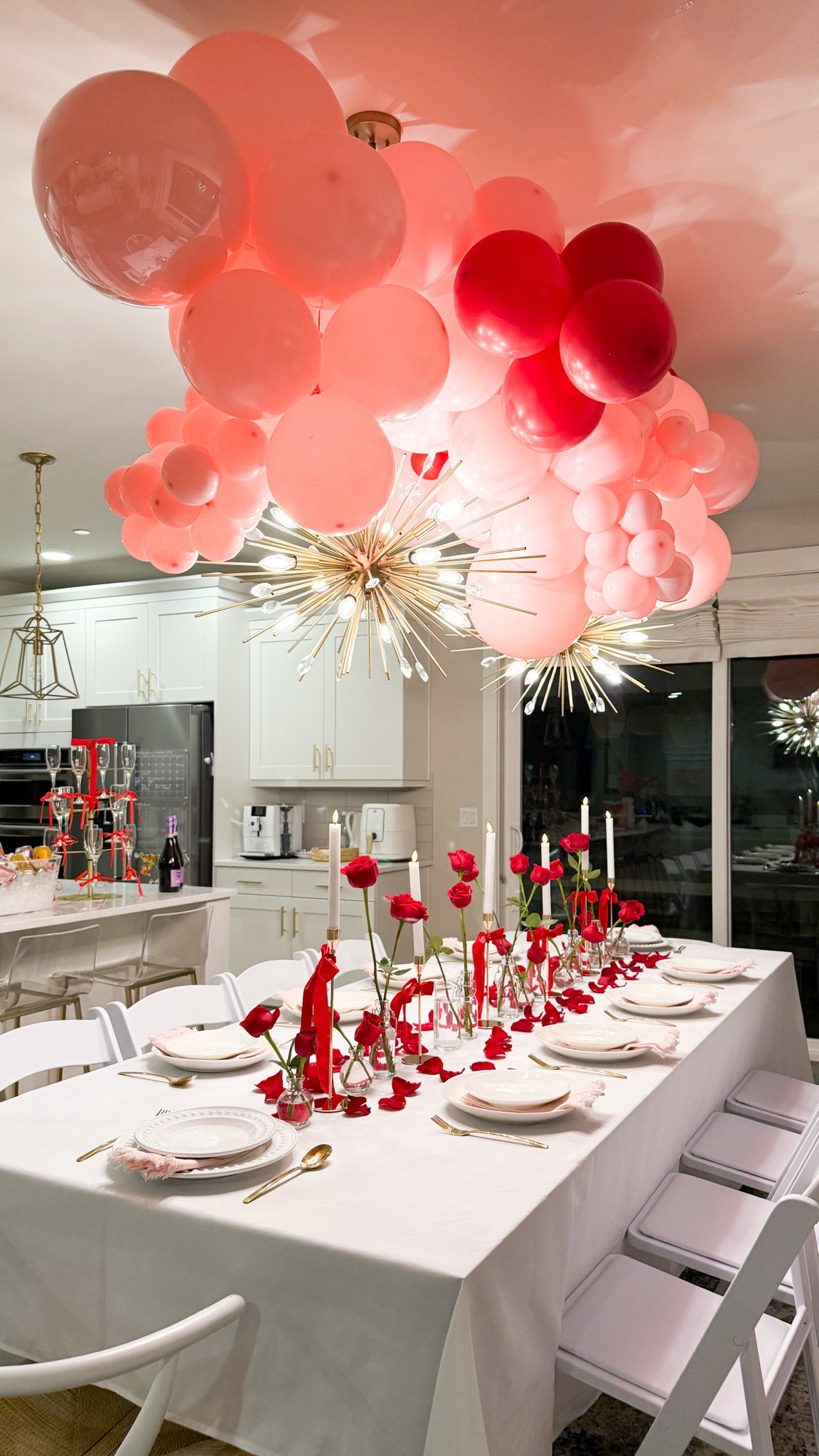 Your sign to throw a favorite things party!

Tablecloth, vases, candle stick holder, ribbons, chairs, champagne holder, beverage tub

#LTKParties #LTKMostLoved #LTKHome