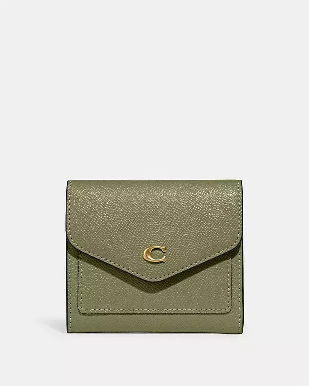 Wyn Small Wallet | Coach (US)