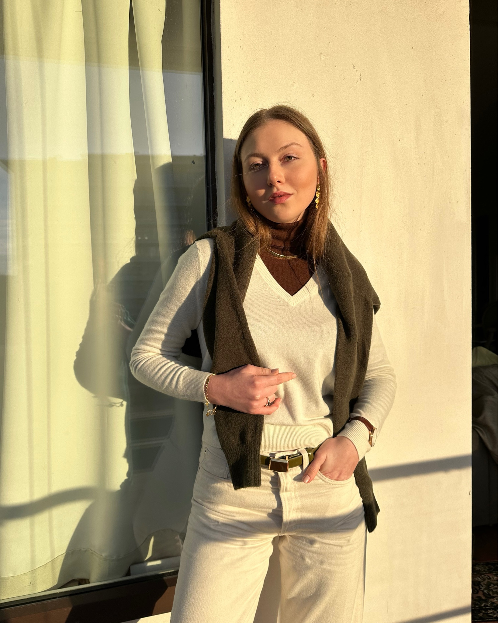 the seasonal selection of my fav soft knits & jumpers from natural cashmere or cotton to style layers in mid-season (and make it through the unpredictable weather in Europe lol). 

the earthy color palette allows you to create versatile capsule outfits whether it’s for comfy travelling, casual or formal occasions.



#LTKStyleTip #LTKTravel #LTKSeasonal