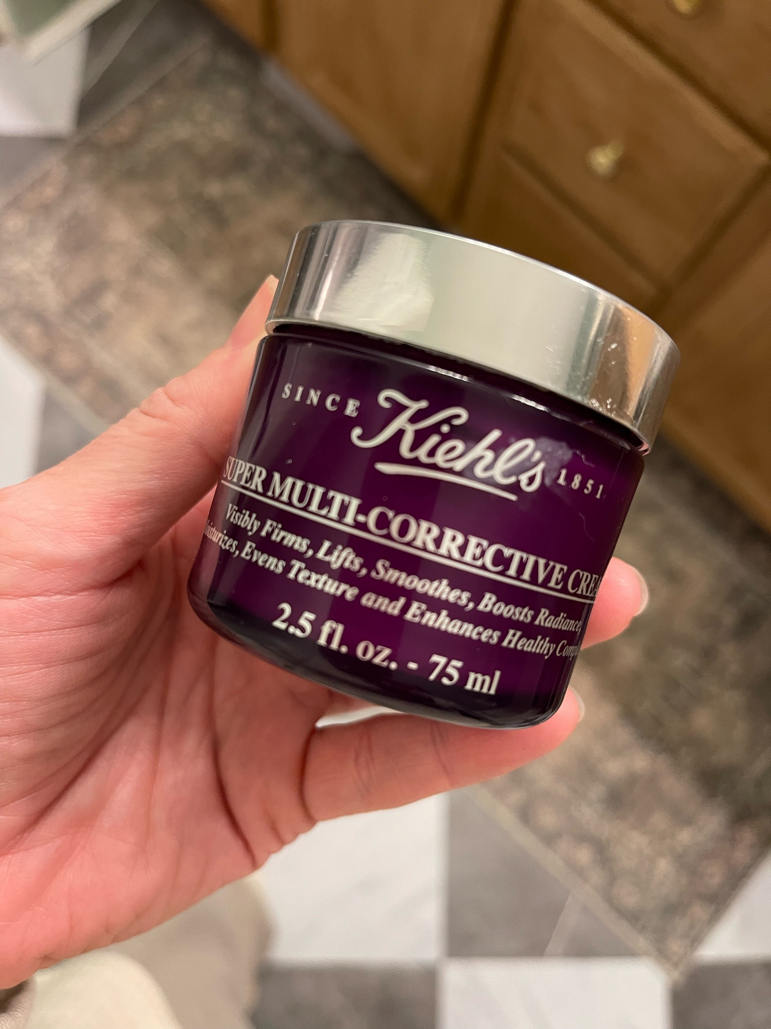 A must have face cream for my over 30 girlies! Gives your skin amazing smooth texture. Lifts, firms, and smooths fine lines

#LTKBeauty